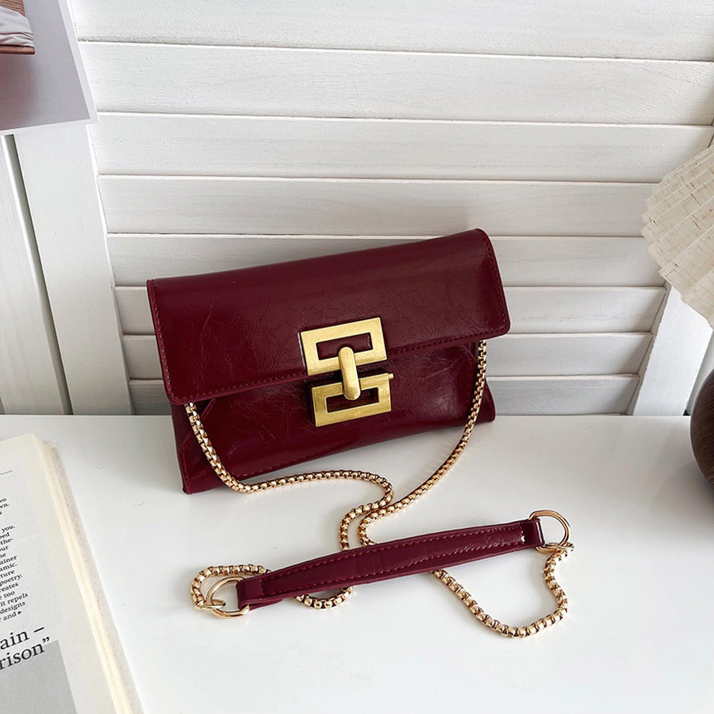GRUMOTA Mini Burgundy Crossbody Envelope Bag for Women,Vintage PU Leather Clutch Purse, Small Evening Handbags(Wine Red)