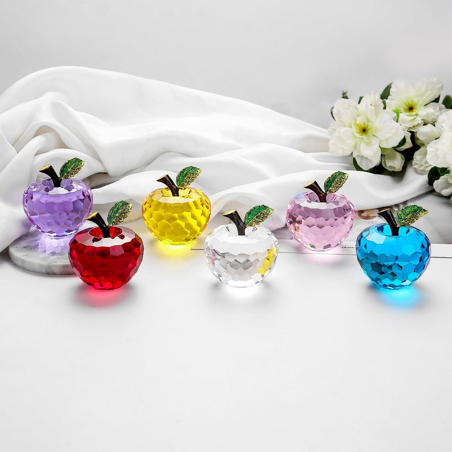 Vie jeune Crystal Apple Figurine Paperweight, Handmade Statue Ornament Home Decoration, Collectible Crystal Crafts, Come with Gift Box, Great Gift for Birthday Holidays Christmas (Blue-60mm)