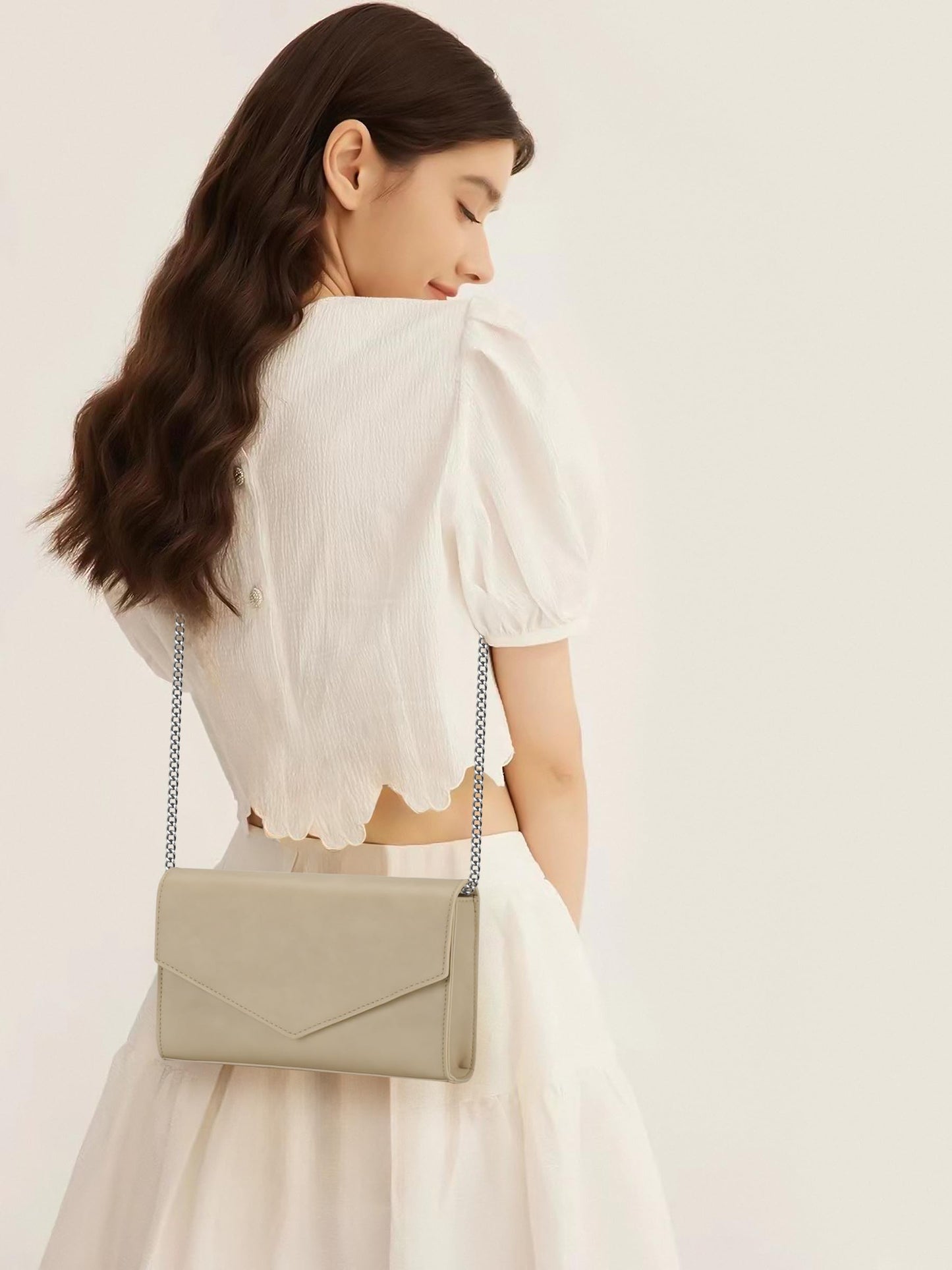GM LIKKIE Clutch Purse for Women, Evening Envelope Clutch Bag, Crossbody Foldover PU Leather Shoulder Handbag (Beige)