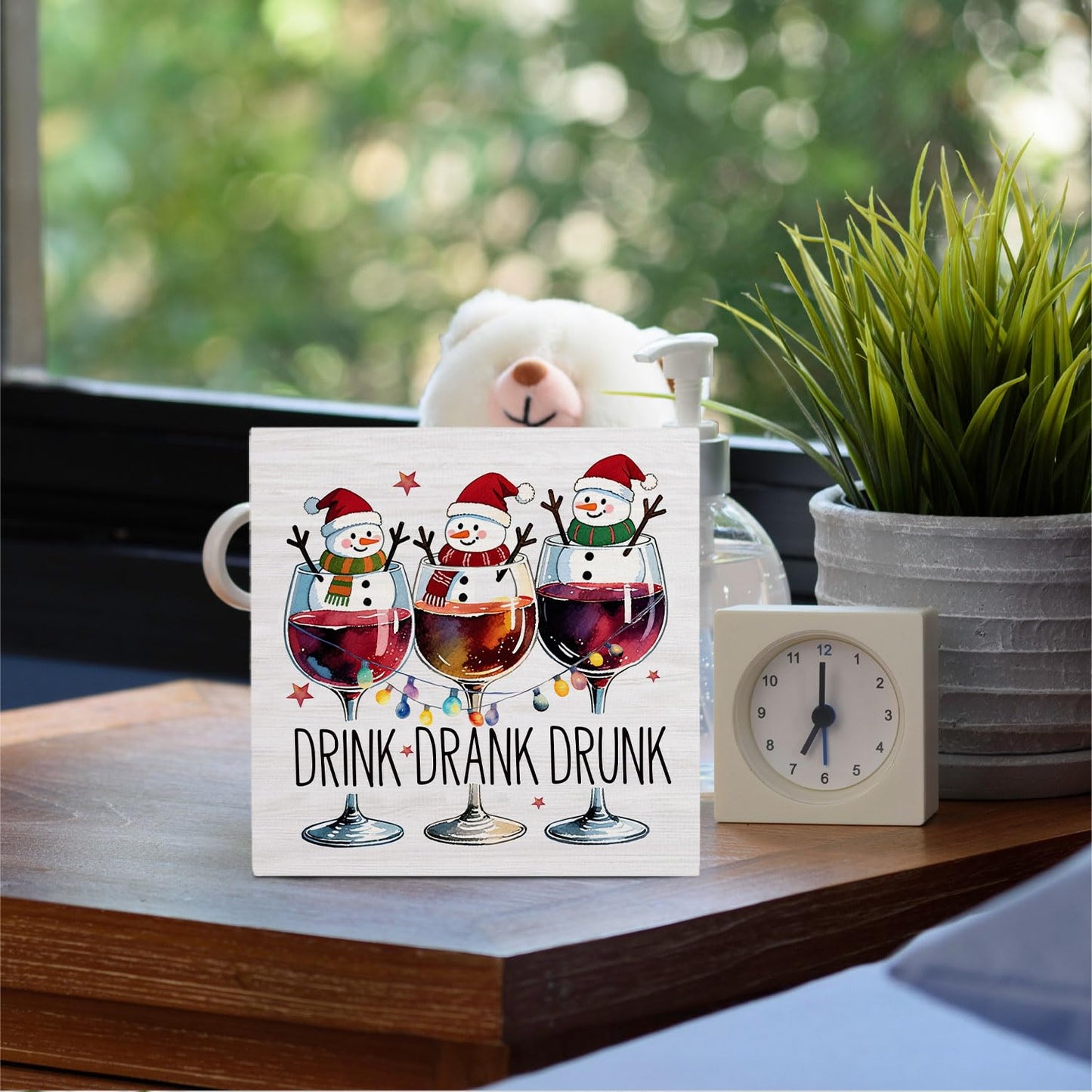 HYKDFMNCJ Christmas Snowman Wine Wooden Box Sign Desk Decor, Christmas Bar Decor, Drink Drank Drunk Winter Snowman Holiday Wood Signs for Home Bar Pub Desk Table Shelf Decorations, 5x5 Inch
