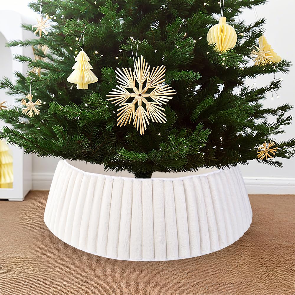 Teeanzo 28 Inch Christmas Tree Collar White Stripes Plush Faux Fur, Soft Boho Xmas Tree Ring Beige Tree Skirt for Christmas Artificial Trees Holiday Party Home Decor