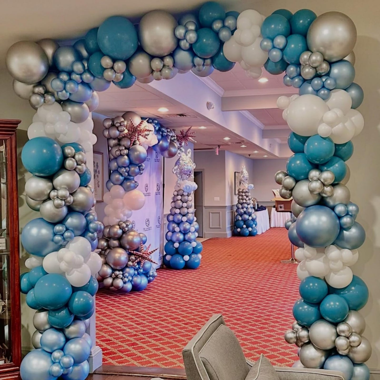 Blue White Snowflake Balloons Arch Metallic Blue Silver Balloon Garland Winter Onederland Princess Birthday Party Decorations Peacock Teal Latex Helium Balloons Explosion Star New Year Christmas