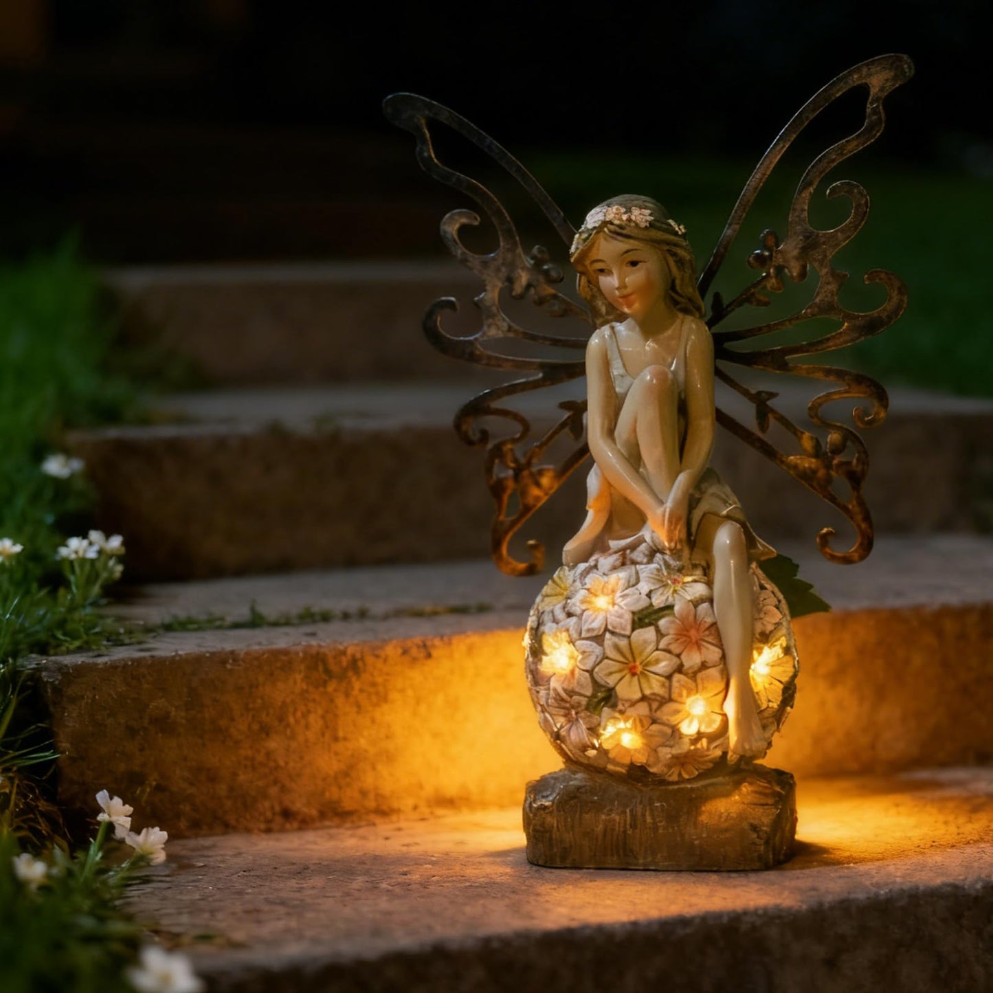 Solar Fairy Statue Garden Decor - Fairies and 7 LED Lights - Lawn Decor Statue for Patio, Balcony, Yard Ornament - Gifts for Mom Grandma Women