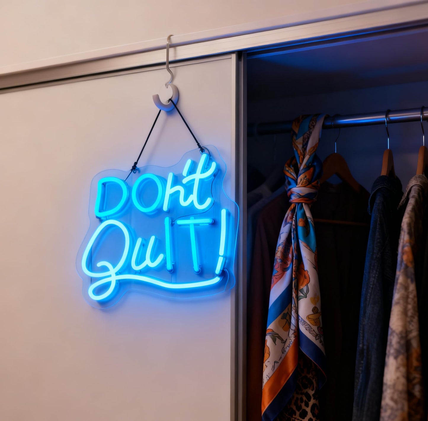 Dont Quit LED Neon Sign, USB Powered Dimmable Neon Light for Home Office Bedroom Study Room Wall Table Decor Motivational Gift for Teen Girls Boys Adults 11.8 x 11.8 In