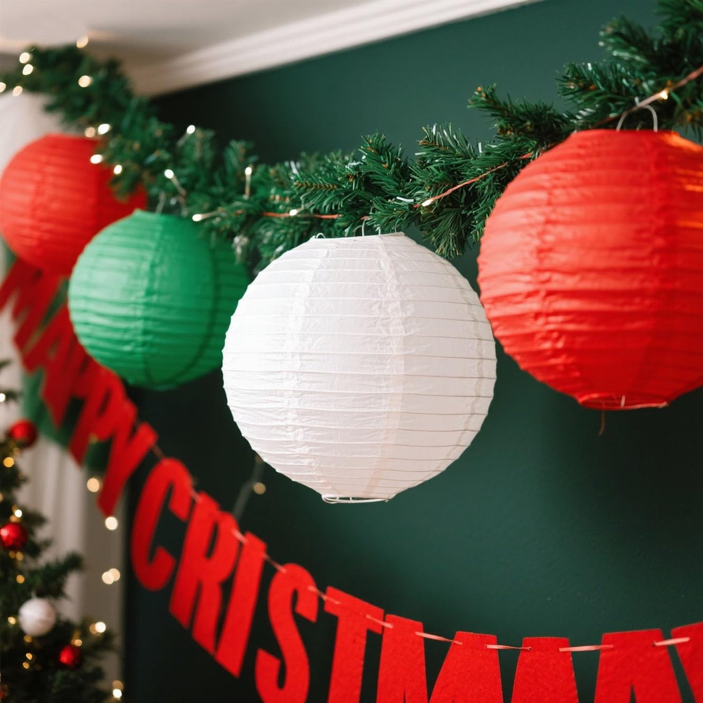 KUNYYI Red -White and Green Paper Lanterns 12Pcs Hanging Lanterns for Christmas Theme, Wedding, Birthday Party, Baby Shower Festive Decoration