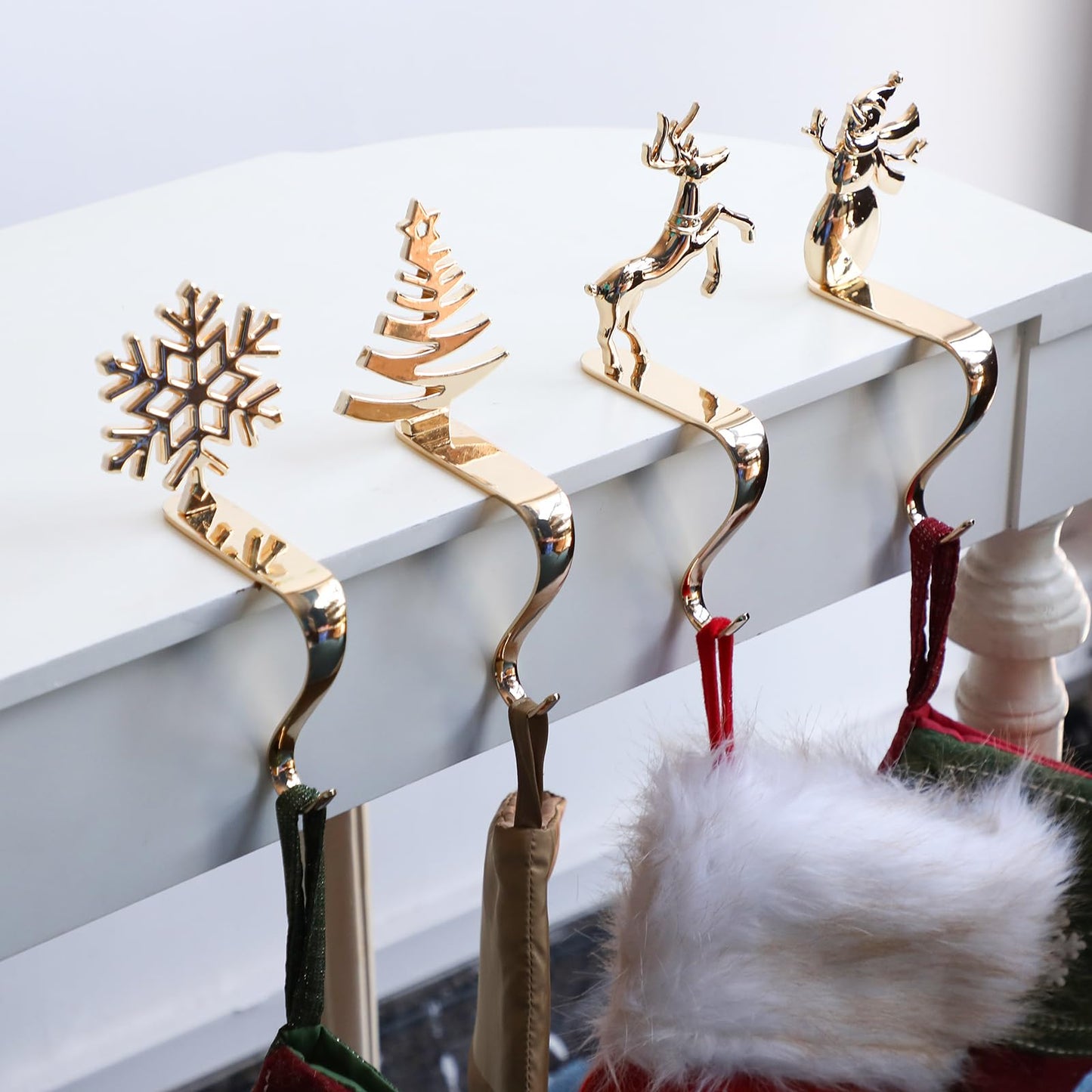 Fonder Mols Christmas Stocking Holders for Mantle, Xmas Fireplace Hanger Hooks Metal Grips Clips (Gold)