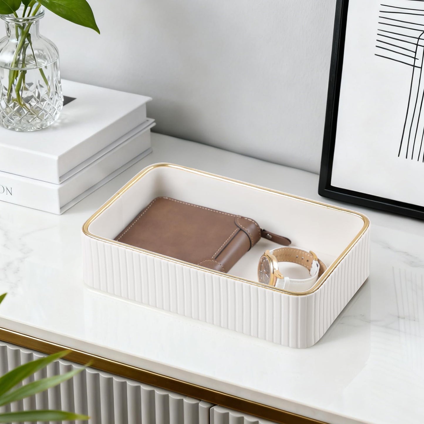 MEIBOOCH Desk Organizer Tray, PU Leather Nightstand Organizer Perfume Valet Tray for Men Women, Decorative Vanity Trays Trinket Dish Key Bowl for Entryway Table (Ivory, Small)