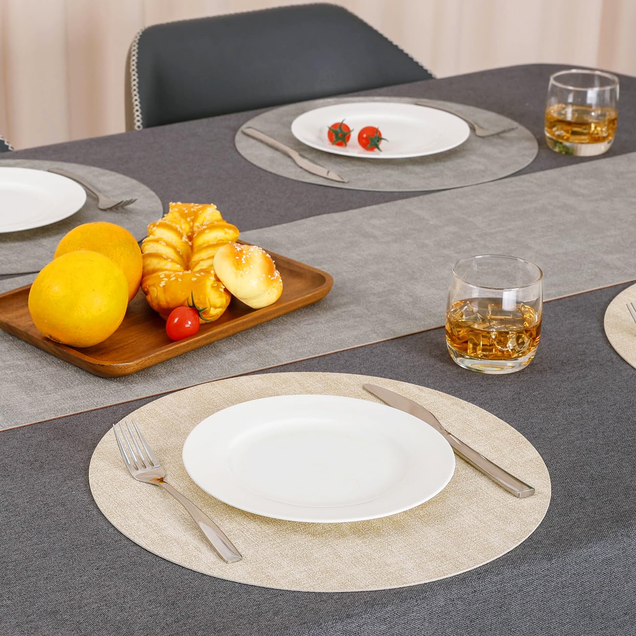 Myir JUN Reversible Vinyl Round Placemats Set of 8, Faux Leather Place Mats Dual Sided Waterproof Wipeable, Heat-Resistant Table Mats for Kitchen Dining Indoor Outdoor (14", Light Gray Cream-White)
