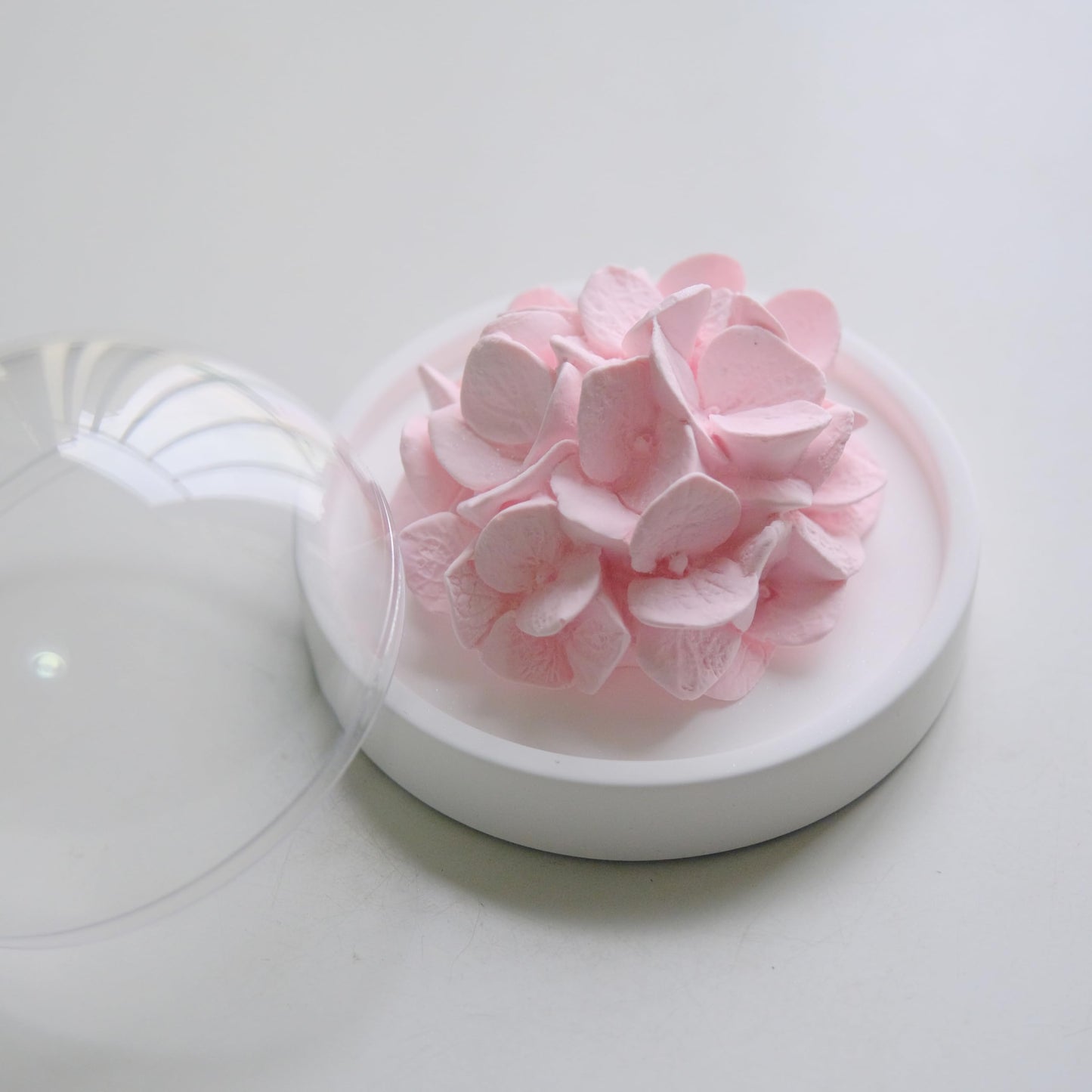 FLCSIed Essential Oil Passive Flower Diffuser -Non-Electric Peony Flower Porcelain Aromatherapy Diffusers for Small Mini Room, Desk Decorative, Bathroom (Pink, Hydrangea)
