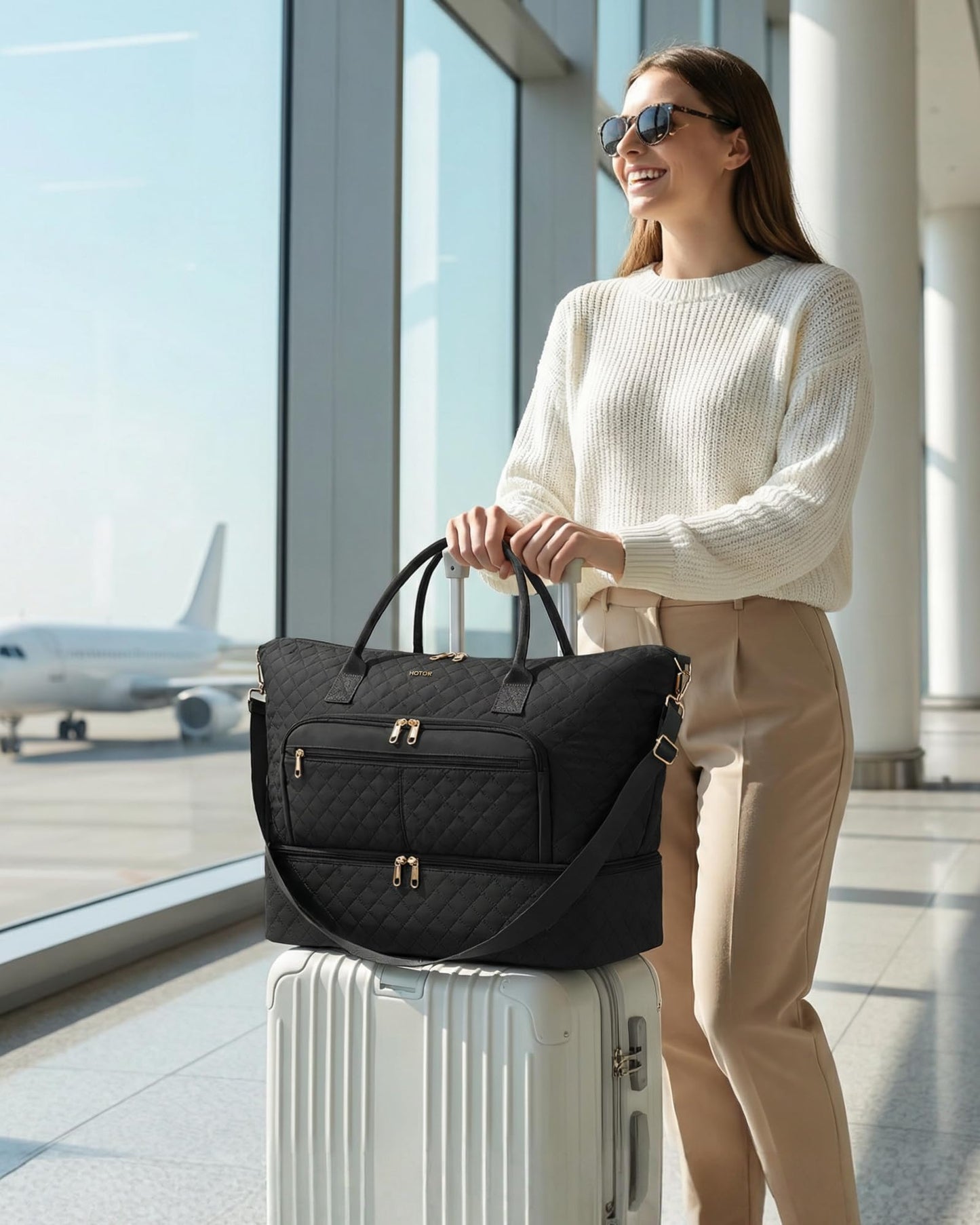 HOTOR Travel Duffle Bag for Women - Carry on Bag with Toiletry Pouch & Shoe Compartment, Large Overnight Weekender Bags for Gym, Business Trips, Sports and Hospital, Black, 17.3" x 7.9" x 13.4"