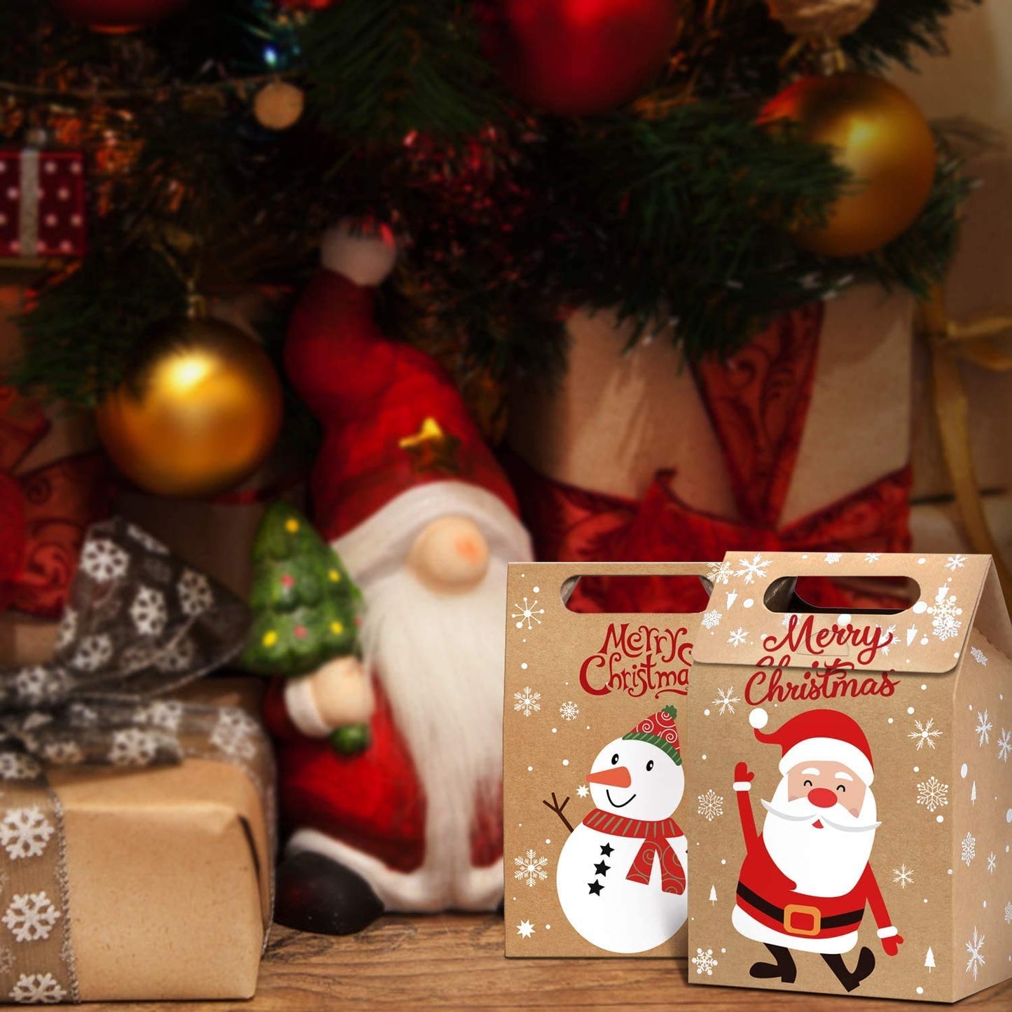 LOKIPA Christmas Kraft Paper Gift Boxes, 24pcs Christmas Party Treat Goody Candy Boxes for Xmas Party Bag Fillers