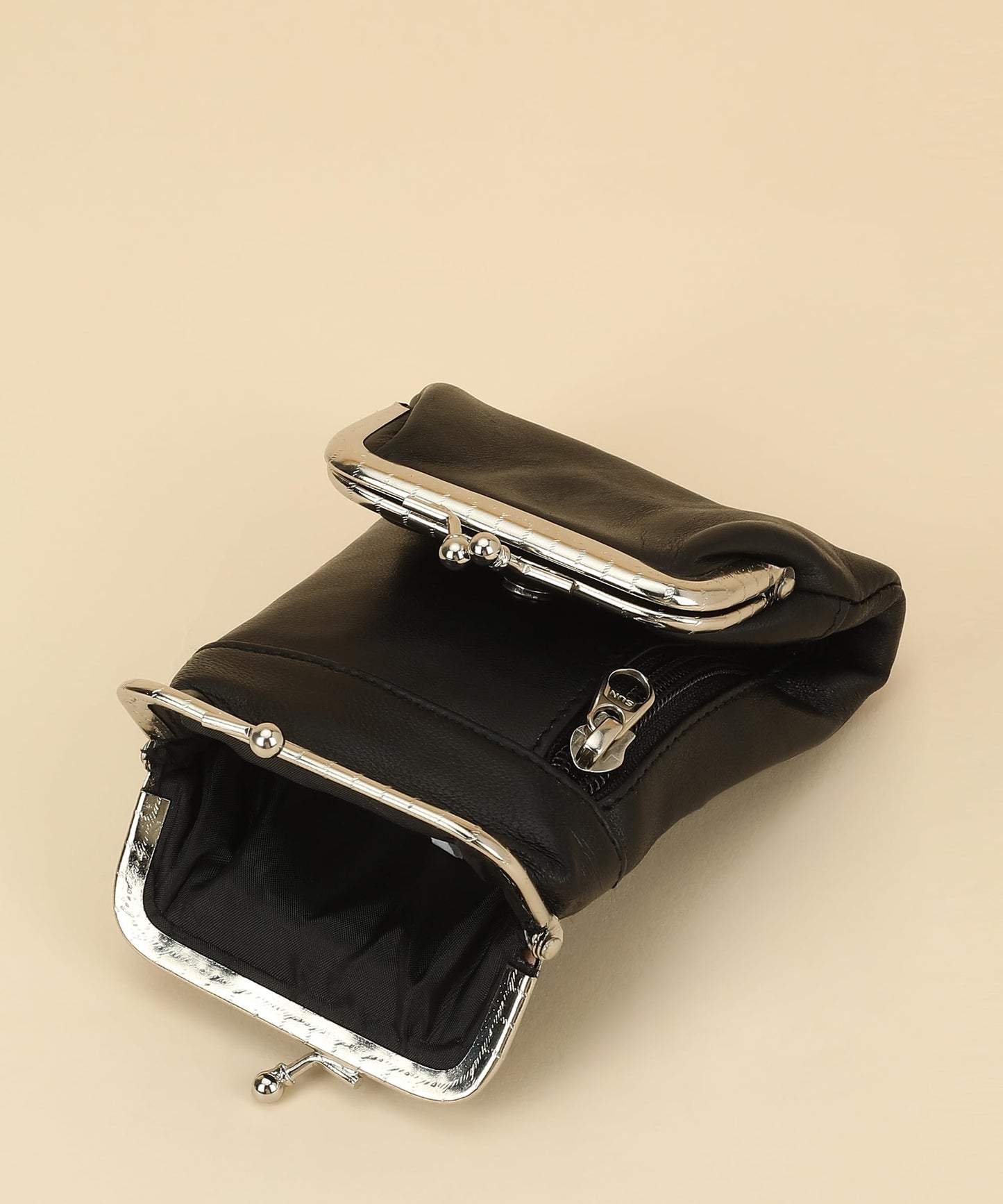Genuine Leather Cigarette and Lighter Case with Twist Clasp by Leatherboss (Black)