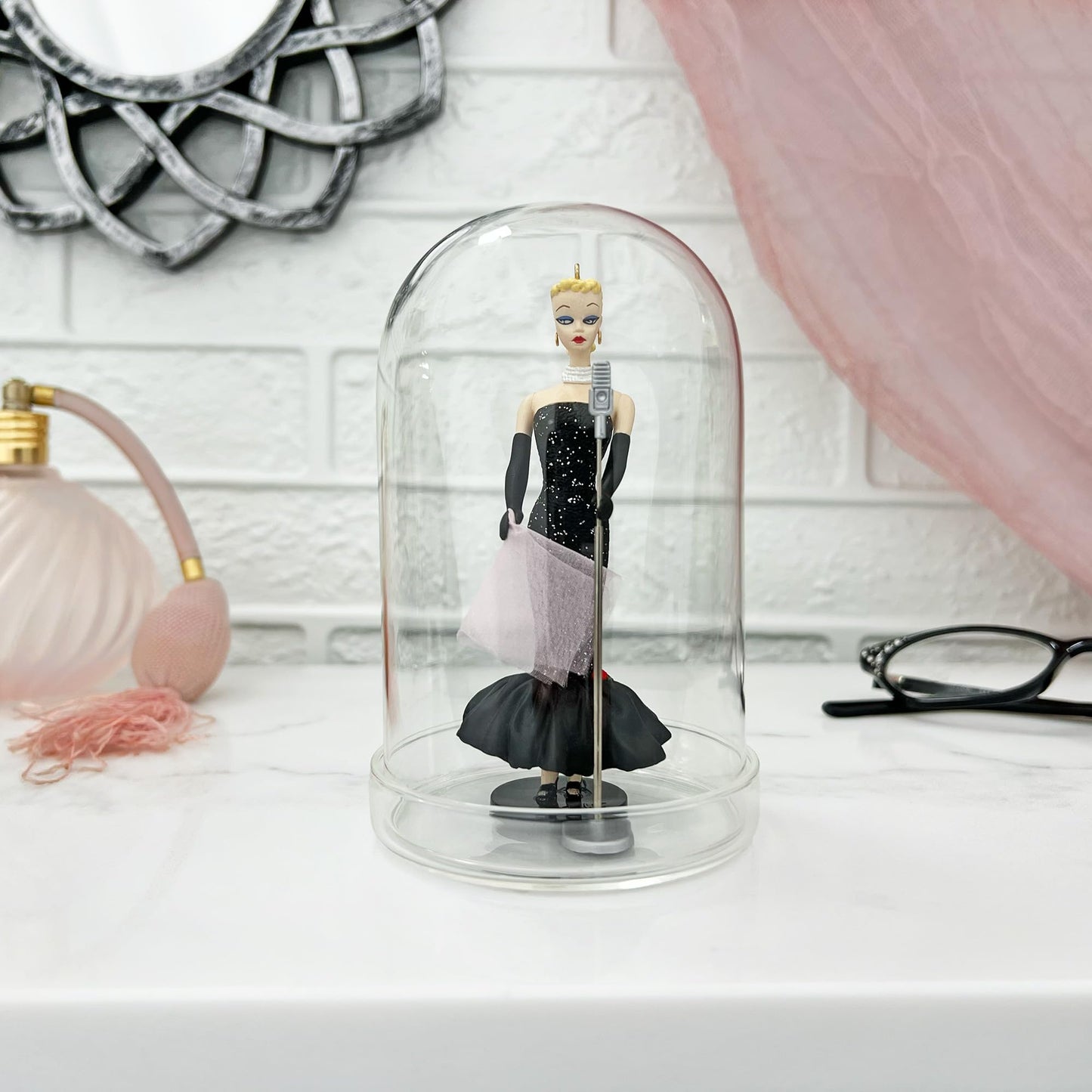 Plymor 3" x 5" Glass Display Dome Cloche (Clear Glass Tray Base)