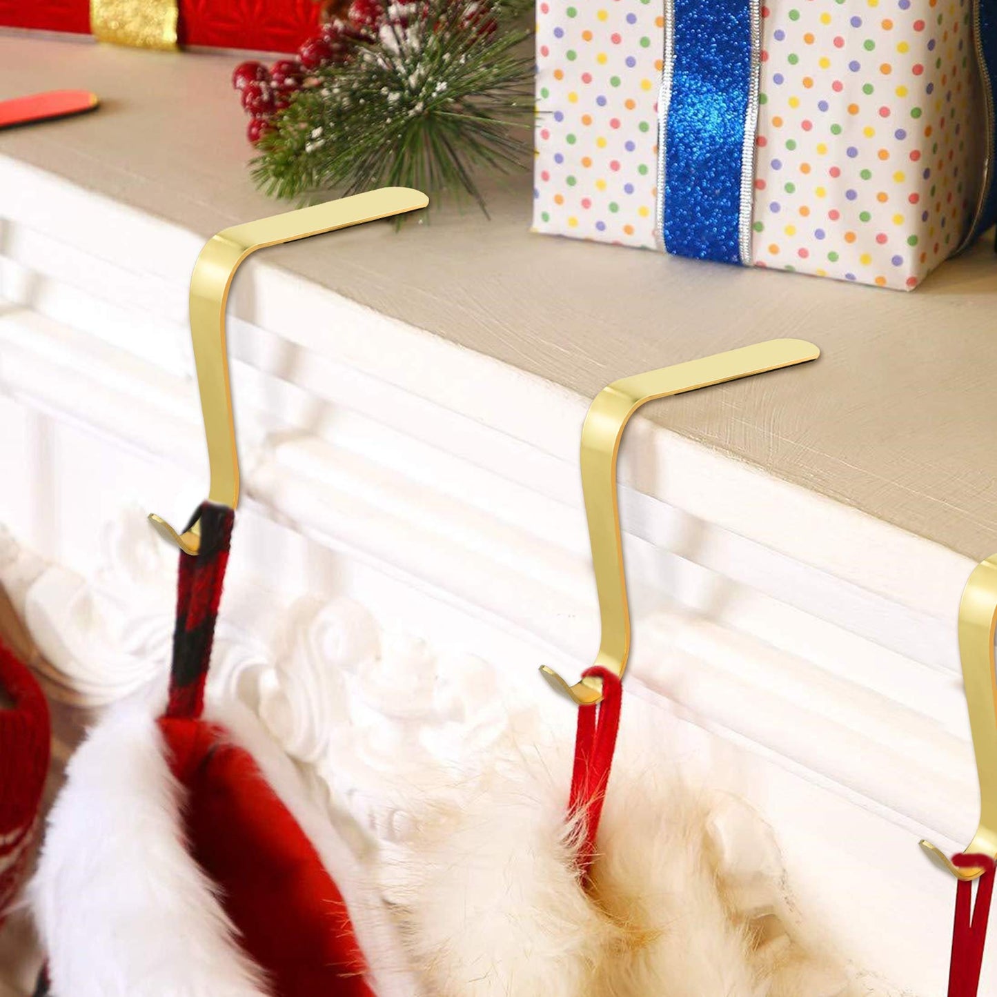 Poualss Christmas Stocking Holders Metal Stocking Hangers Non-Slip Christmas Stocking Hooks for Fireplace Mantle (Gold)