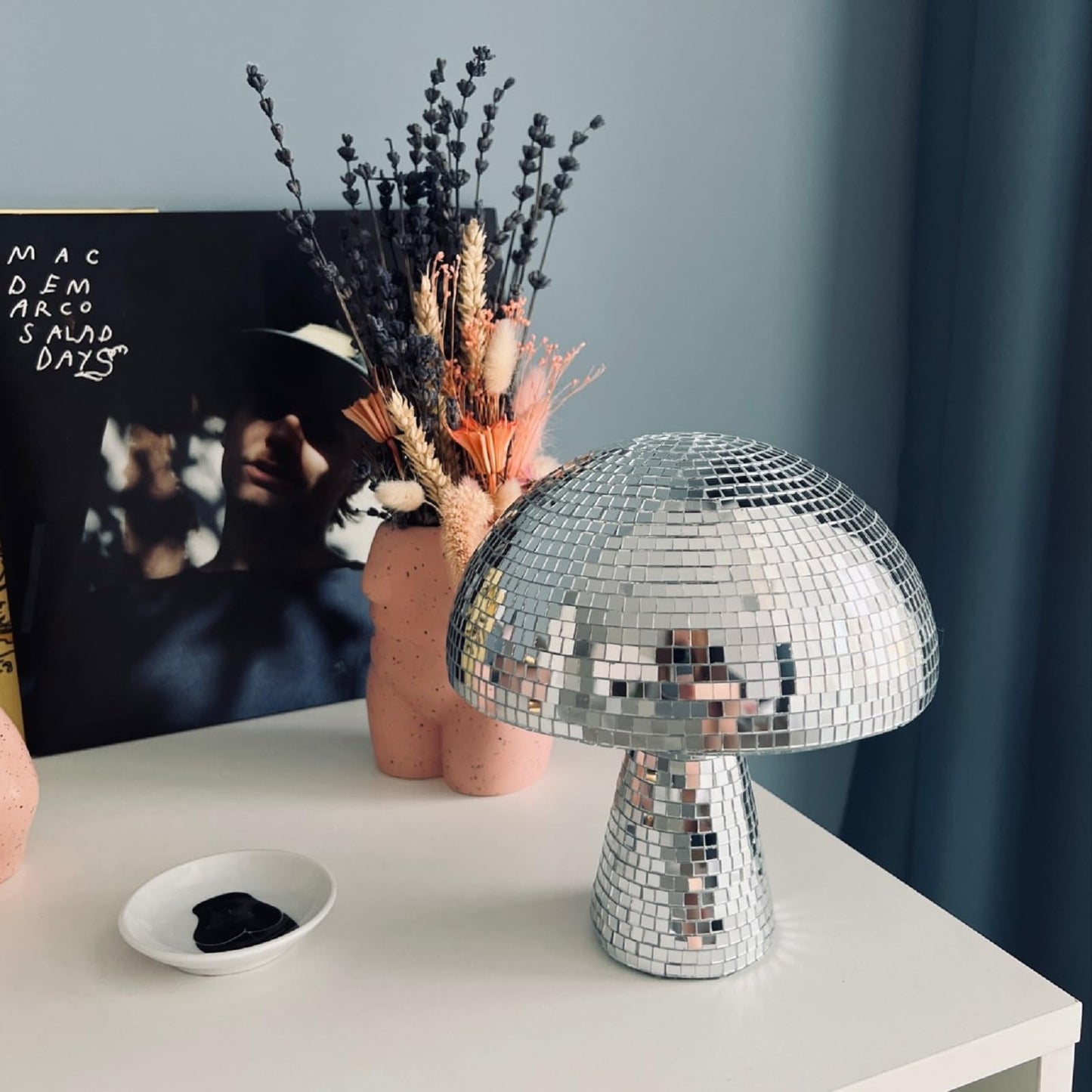 Yeehlmer Creative Mushroom Disco Ball for Party, Table Decor Mirror Retro Handmade Disco Ball Mushroom Shape Home Art Decorations,Bar Ornaments(Silver, S(5.9''))