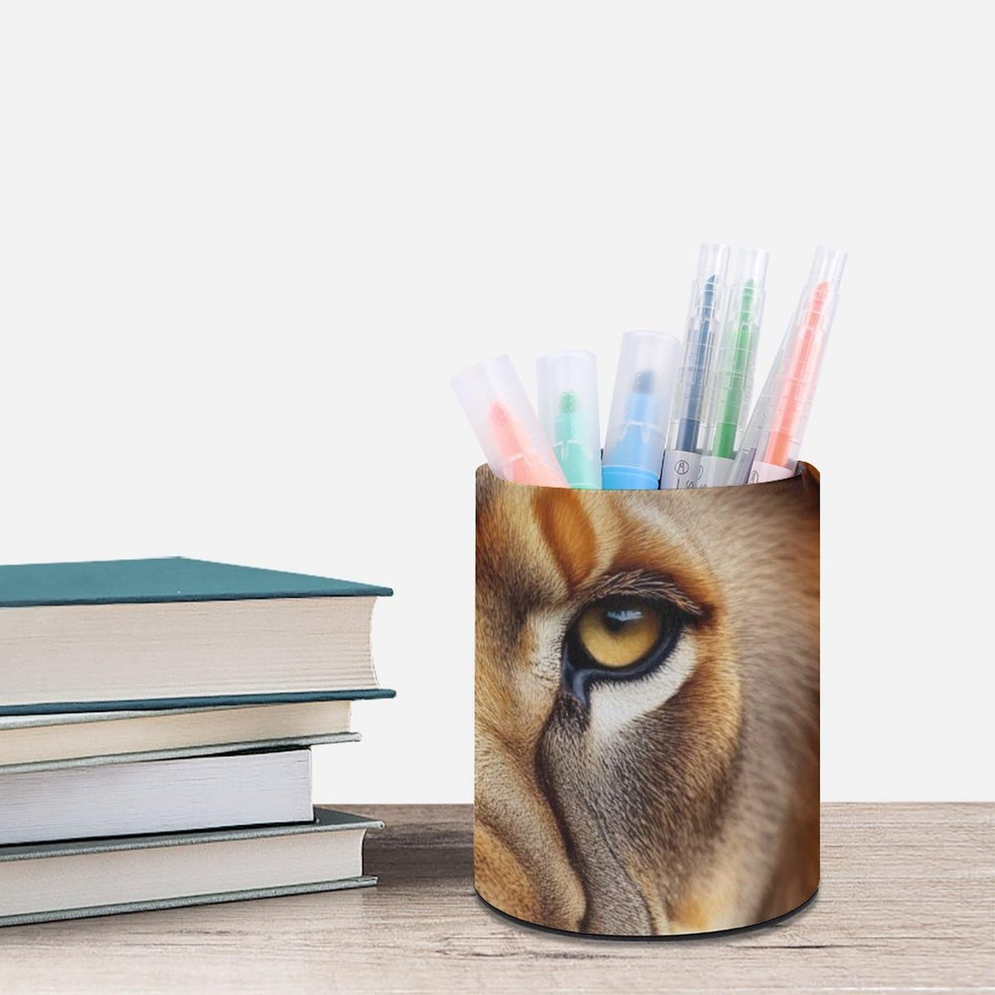 UTRSIFB Pen Holder Leather Pencil, Holder Cup Makeup Brush Storage Organizer, Waterproof Multifunctional Office Supplies Lion