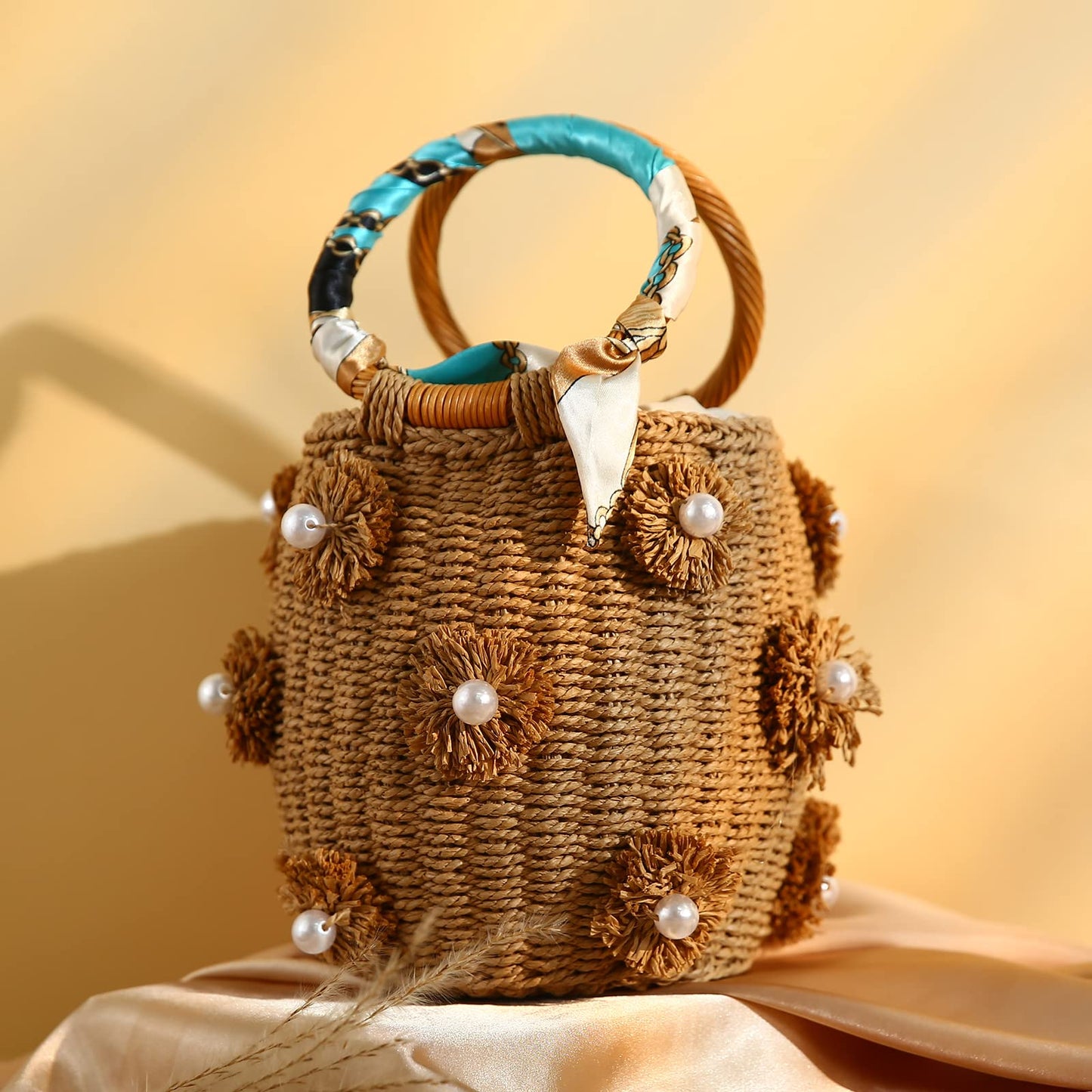 NIBD Flower Pearls Rattan Tote Bag Summer Beach Drawstring Straw Bucket Bag Diamonds Woven Handbag (A Flower)