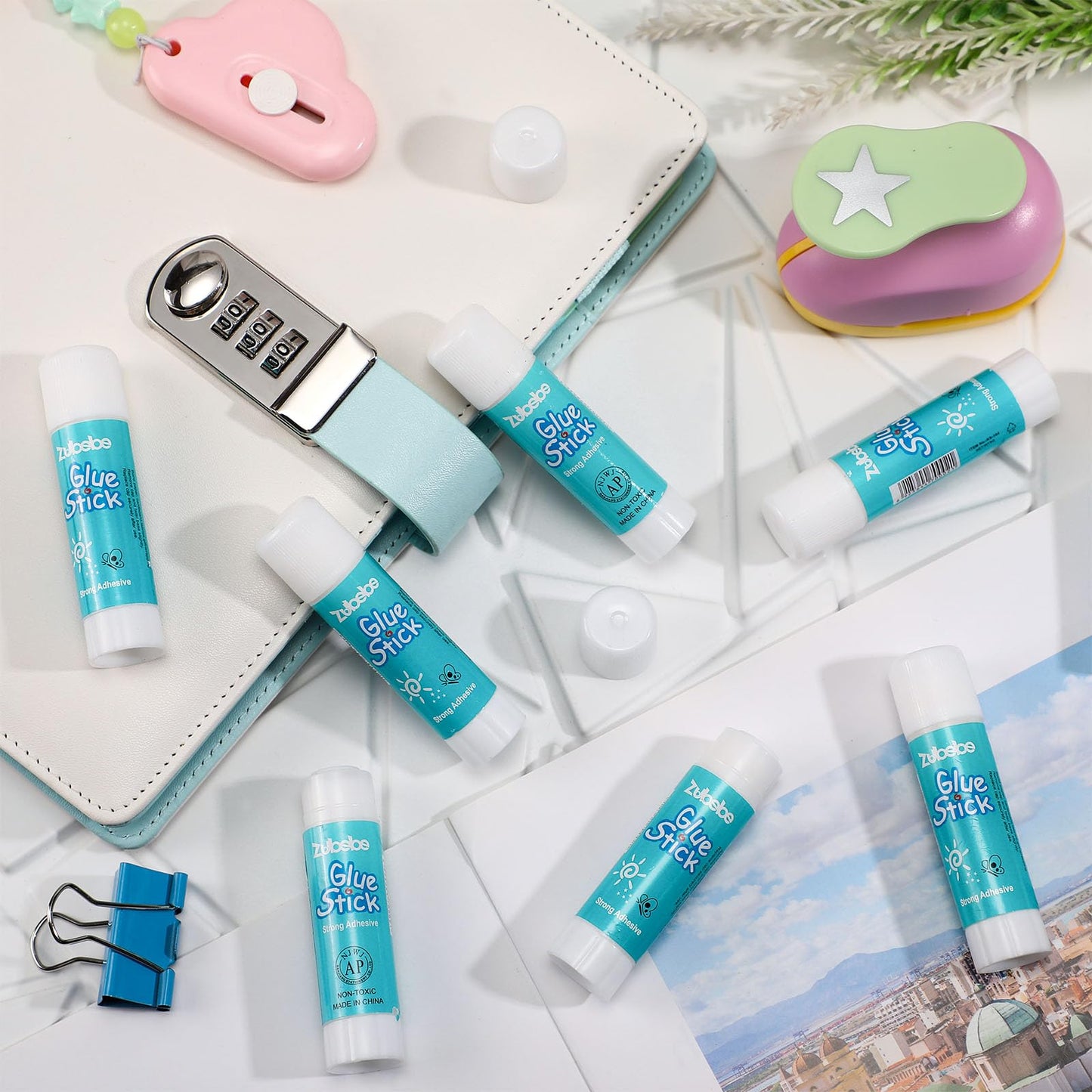 Zubebe 200 Pcs White Glue Stick Bulk Washable for End of Year Crafts Home School Classroom Students Teachers Employees Scrapbooking Crafting Stationery Supplies (0. 32 Oz)