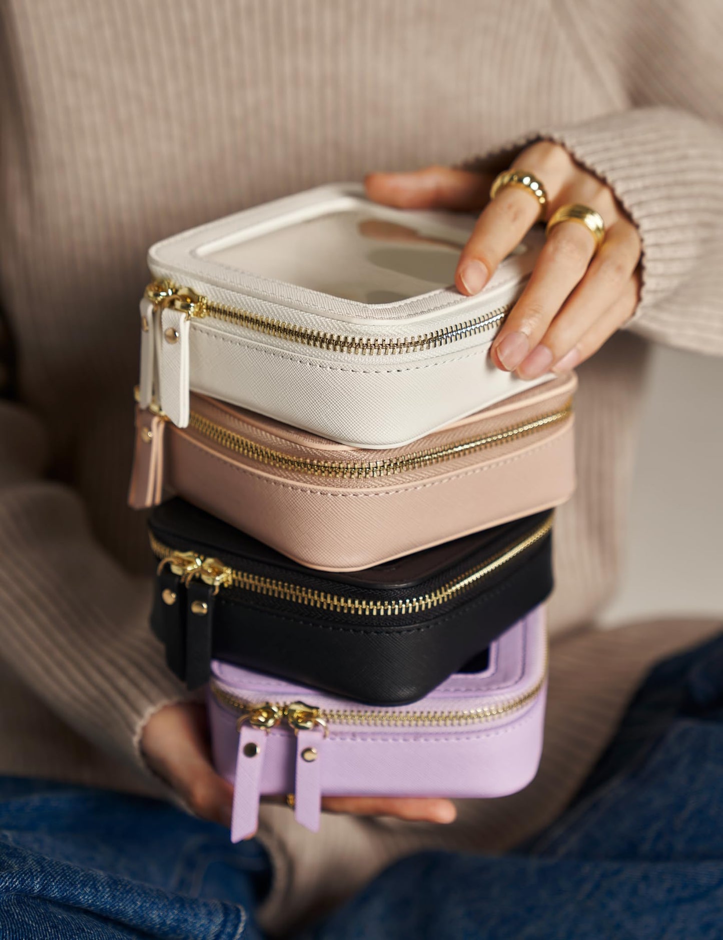 Small Cosmetic Bag for Purse Mini Makeup Bag for School Cute Clear Make Up Pouch for Travel Tiny Leather Purple Make Up Organizer Case for Backpack Toiletry Bag Waterproof Square Pouch with Zipper