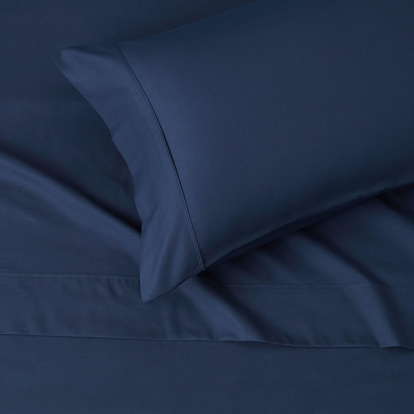 Amazon Basics Lightweight Super Soft Easy Care Wrinkle Free Microfiber 3 Piece Bed Sheet Set with 14-Inch Deep Pockets, Twin, Navy Blue, Solid, Kids, Men & Women Bedding