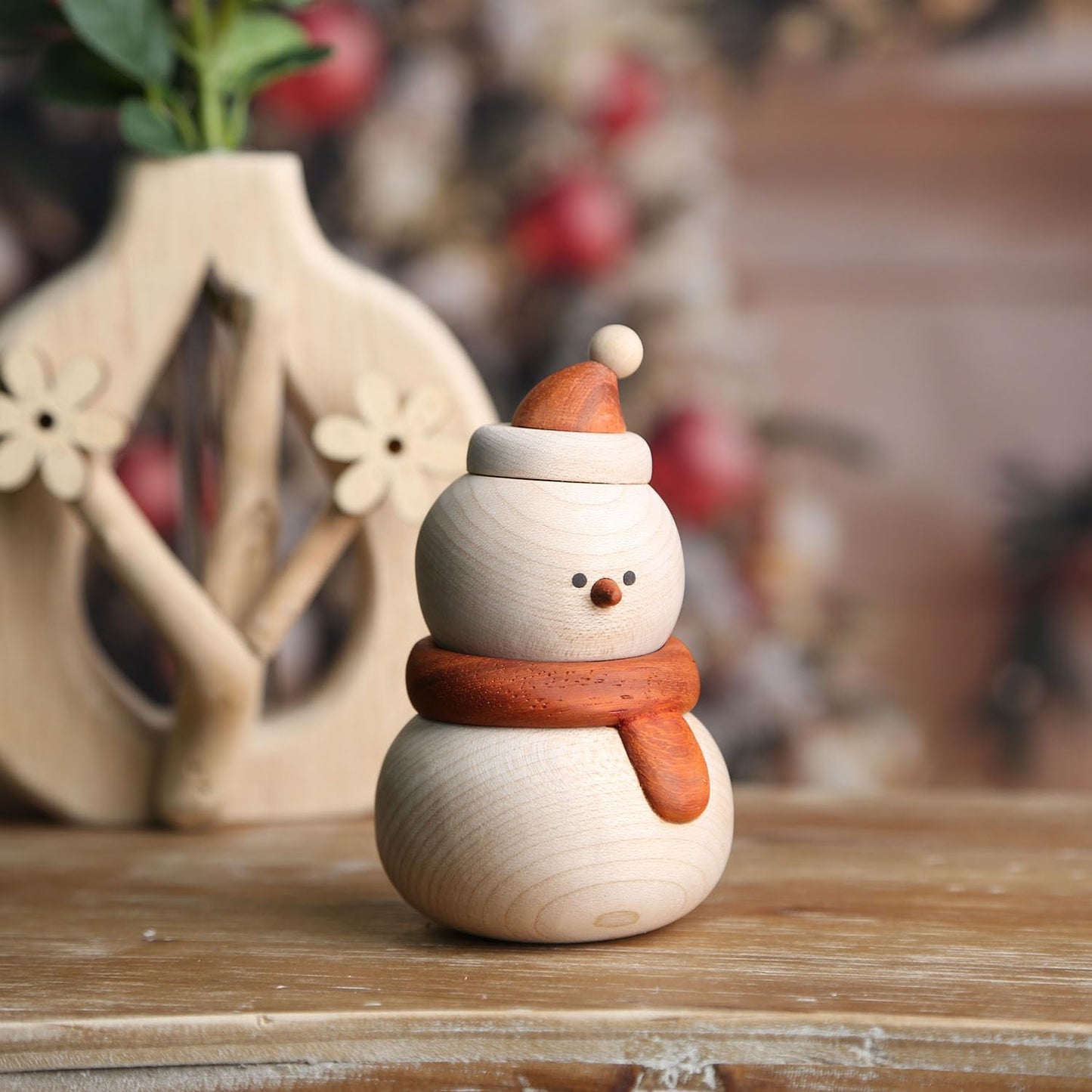 YANISM Christmas Snowman Decoration,Wooden Snowman Figurine,Rustic for Her or Him,Festive Home and Car Christmas Decor