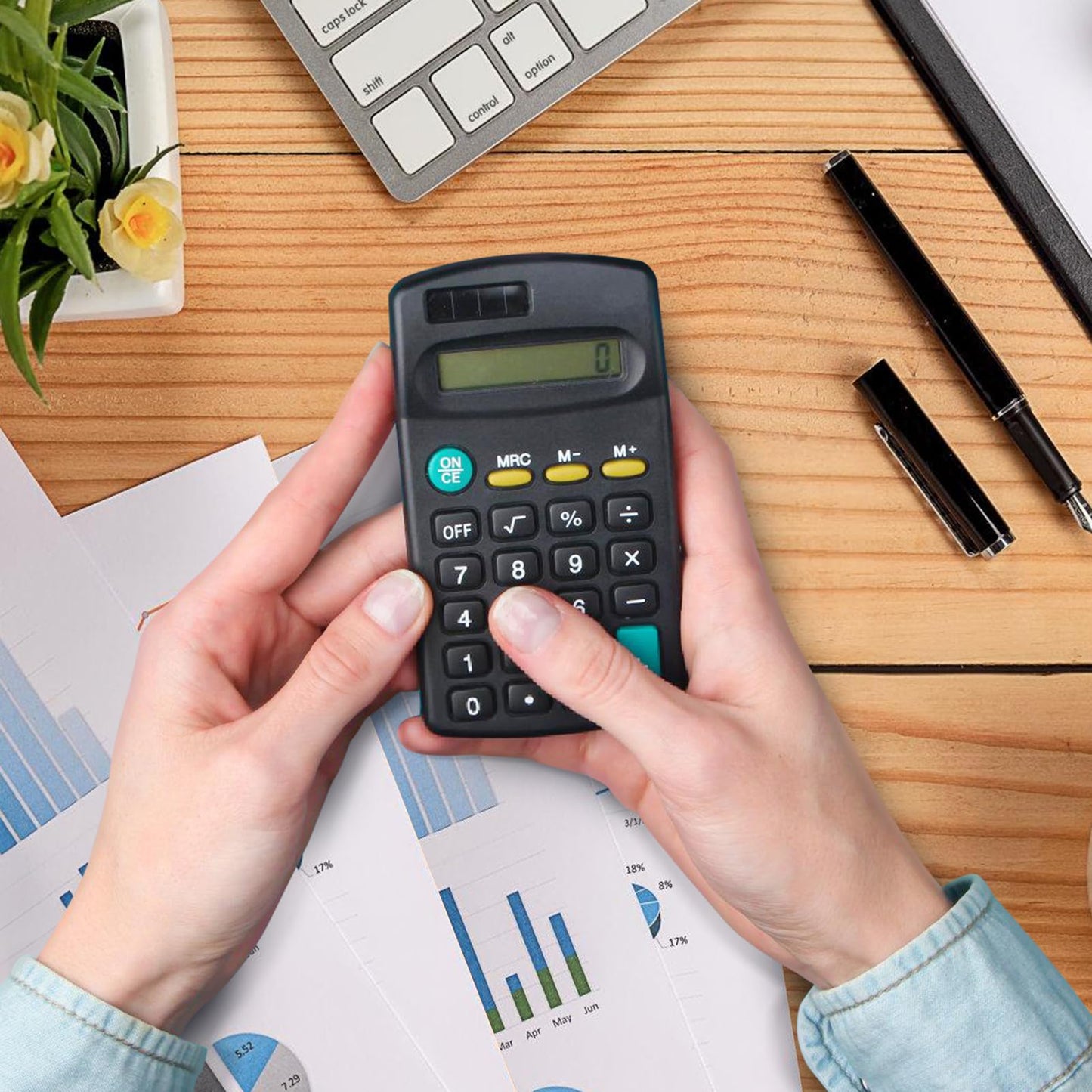 Loccmat 24 Pieces Pocket Calculator,Pocket Size Mini Calculators,Solar Battery Dual Power Function Calculator,8 Digit Display Basic Calculator for Students Kids Home Office(Black)