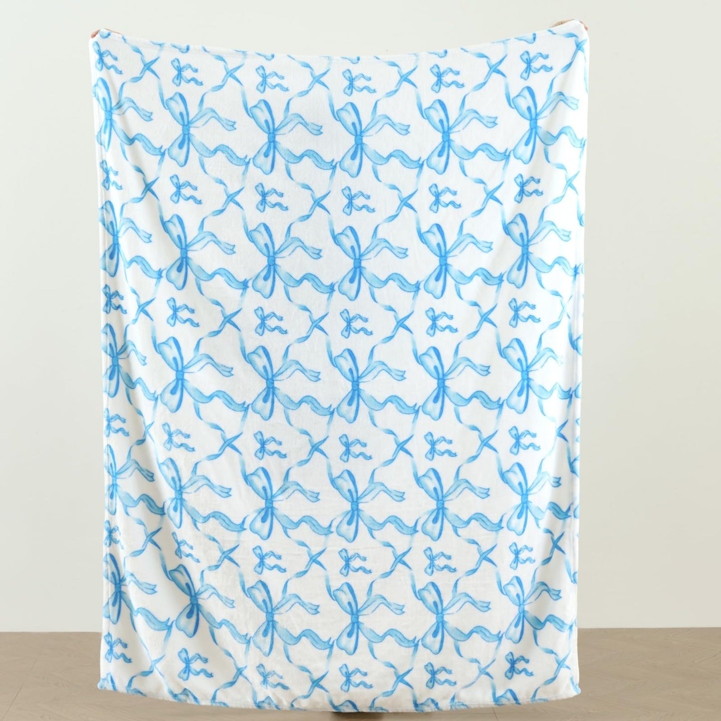 Blue Bow Throw Blanket – 50x60 Inch Soft Fleece Blanket for Girls and Women, Coquette Aesthetic Room Decor for Bed, Couch, Chair, Preppy Bedroom or Gift, Cute Pink Bow Decor Blanket