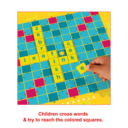 Mattel Games Scrabble Junior Kids Crossword Game with 2-Games-in-1, 2-Sided Game Board for 2 to 4 Players Ages 6 to 10 Years Old