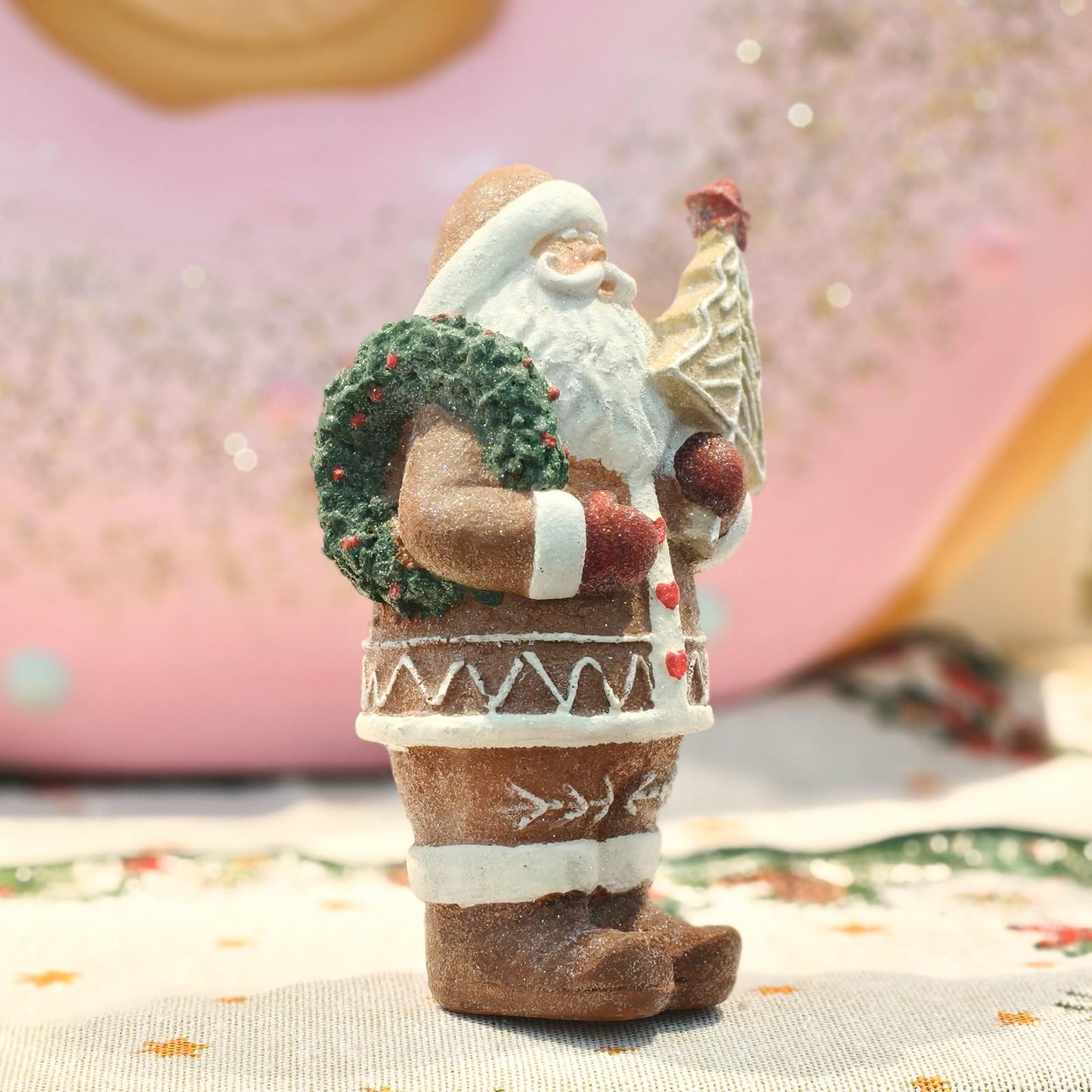 XIAPUX Gingerbread Santa Claus Figurines Gingerbread Christmas Decorations Indoor Resin Santa Figurines Decor Christmas Kitchen Table Party Decorations