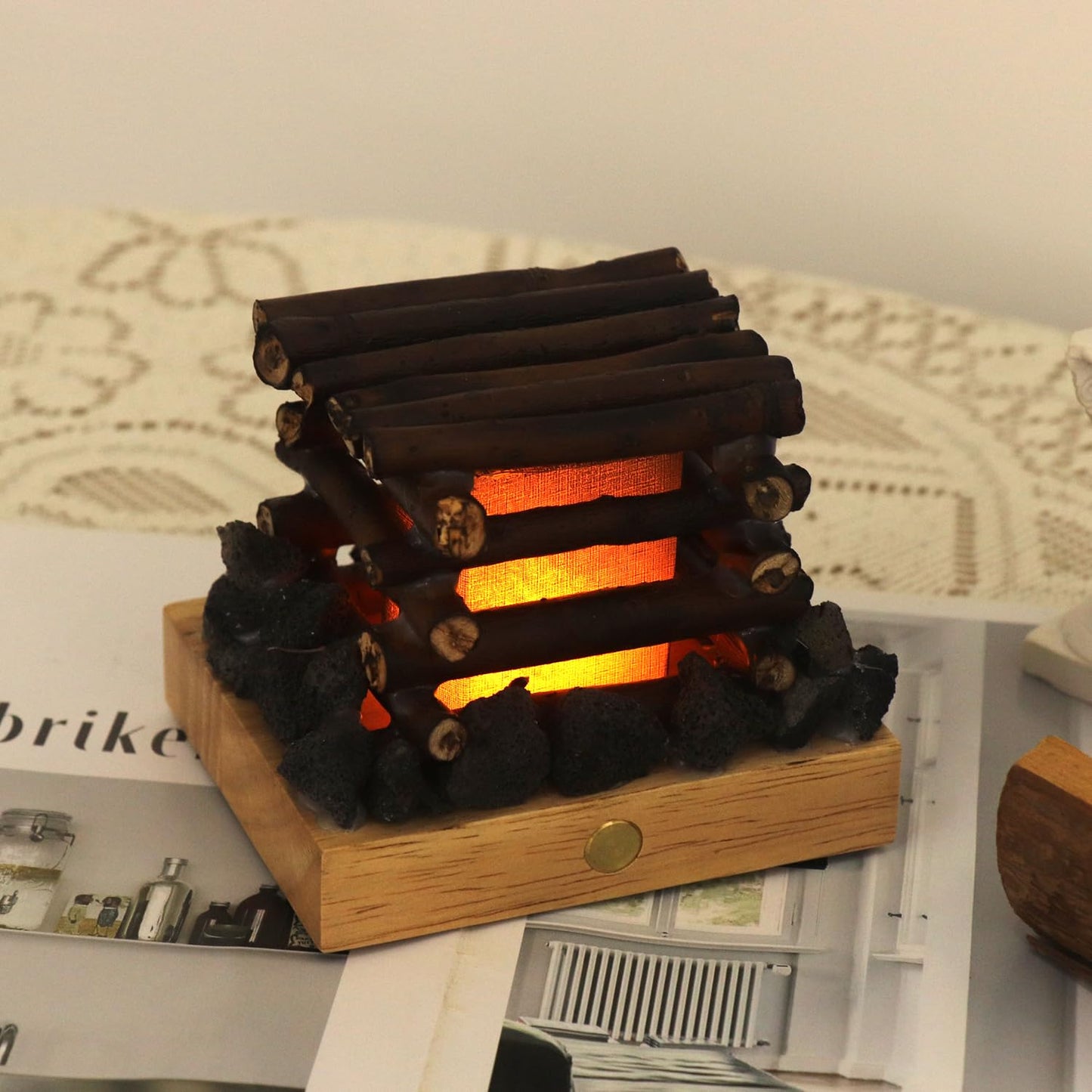 Zsiey Handmade Wooden Simulated Bonfire Lights, Desktop Decorative Halo Lights, Creative Log Bonfire Night Lights USB Charging flameless Candles Three Modes LED Flashing Breath Flame (Art Deco)