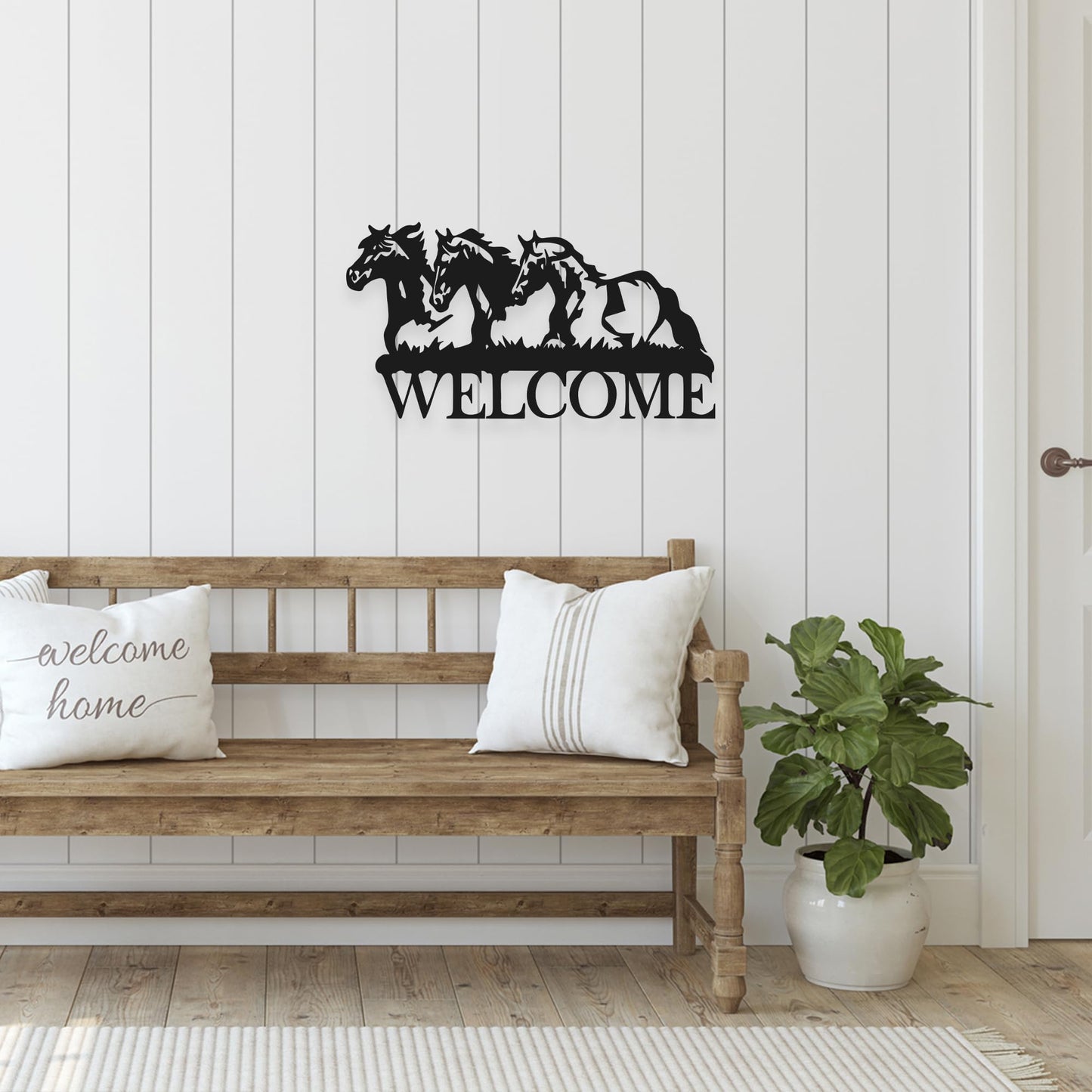 Horse Wall Art Door Welcome Sign With 3 Running Horses, Rustproof Metal Horse Decor for Outside, Christmas Thanksgiving Halloween (14.2x7.5 inch)