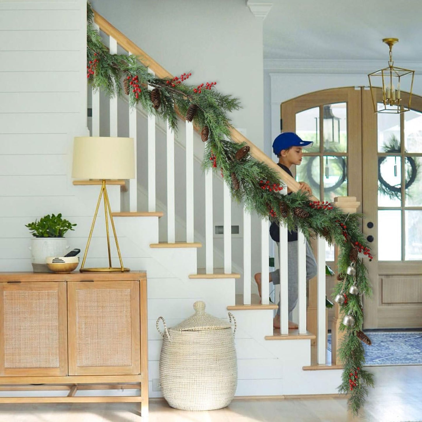 MIZII Christmas Garlands 10FT Artificial Pine Garland with Pinecone Berries Greenery Garland Christmas Decorations for Xmas Fireplace Mantle Home Decor Indoor Outdoor (Garland-10FT)