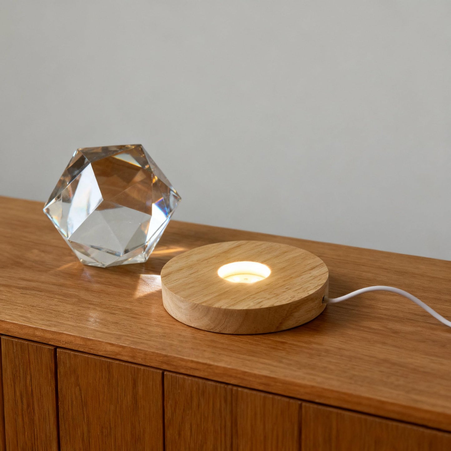 vskikris Wooden LED Light Display Base, Round Lighted Lamp Stand Desk Table Holder (with USB Cable Switch) - Warm Light Version for Crystal, Glass, Acrylic, 3D Resin Lamp Models