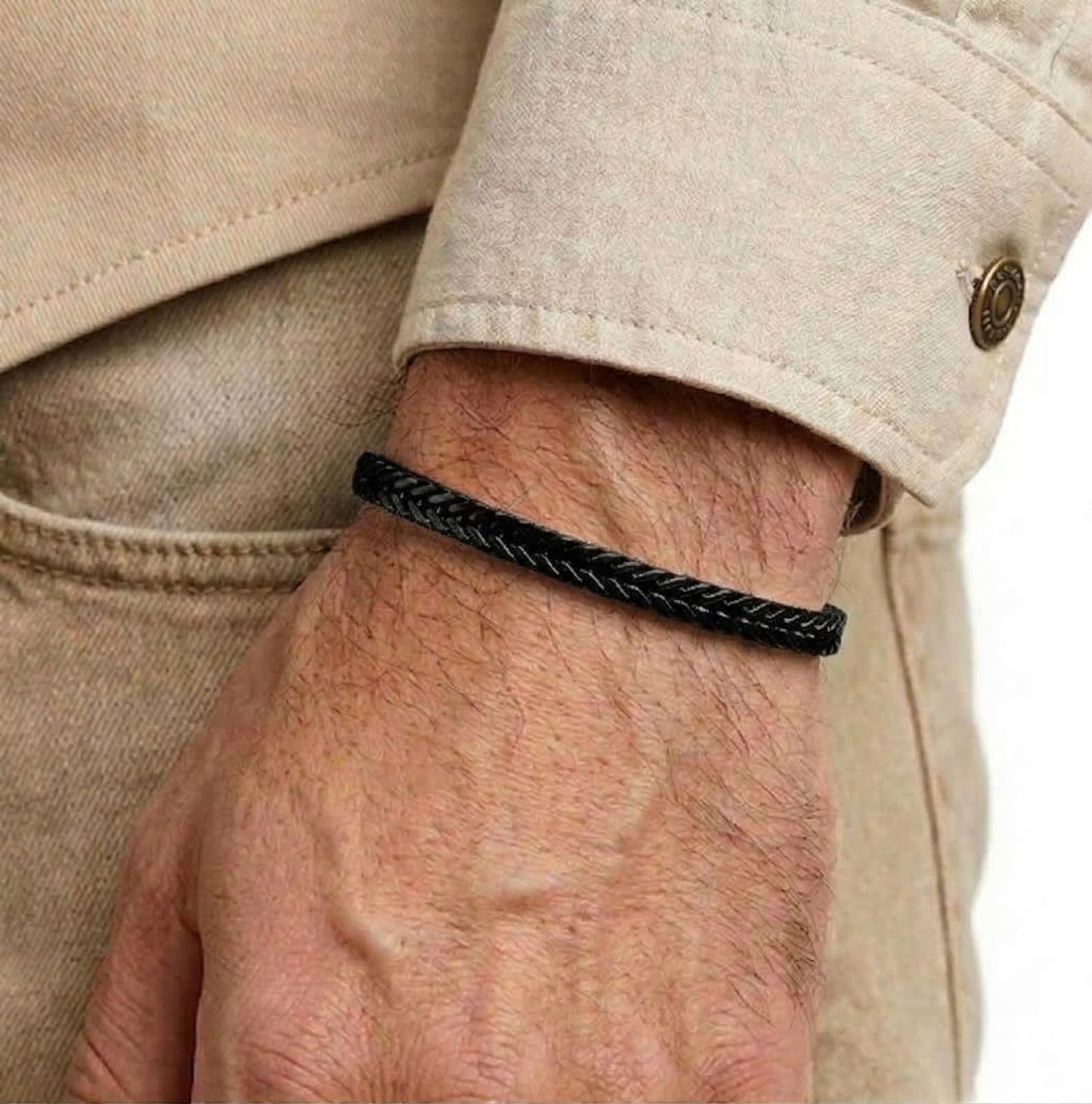 Galis Chain Bracelets For Men - Premium Stainless Steel Mens Bracelet, This Snake Chain is Non Tarnish and suits as Everyday Jewelry - Black Bracelet For Men Stylish Gift For Him 7.5"