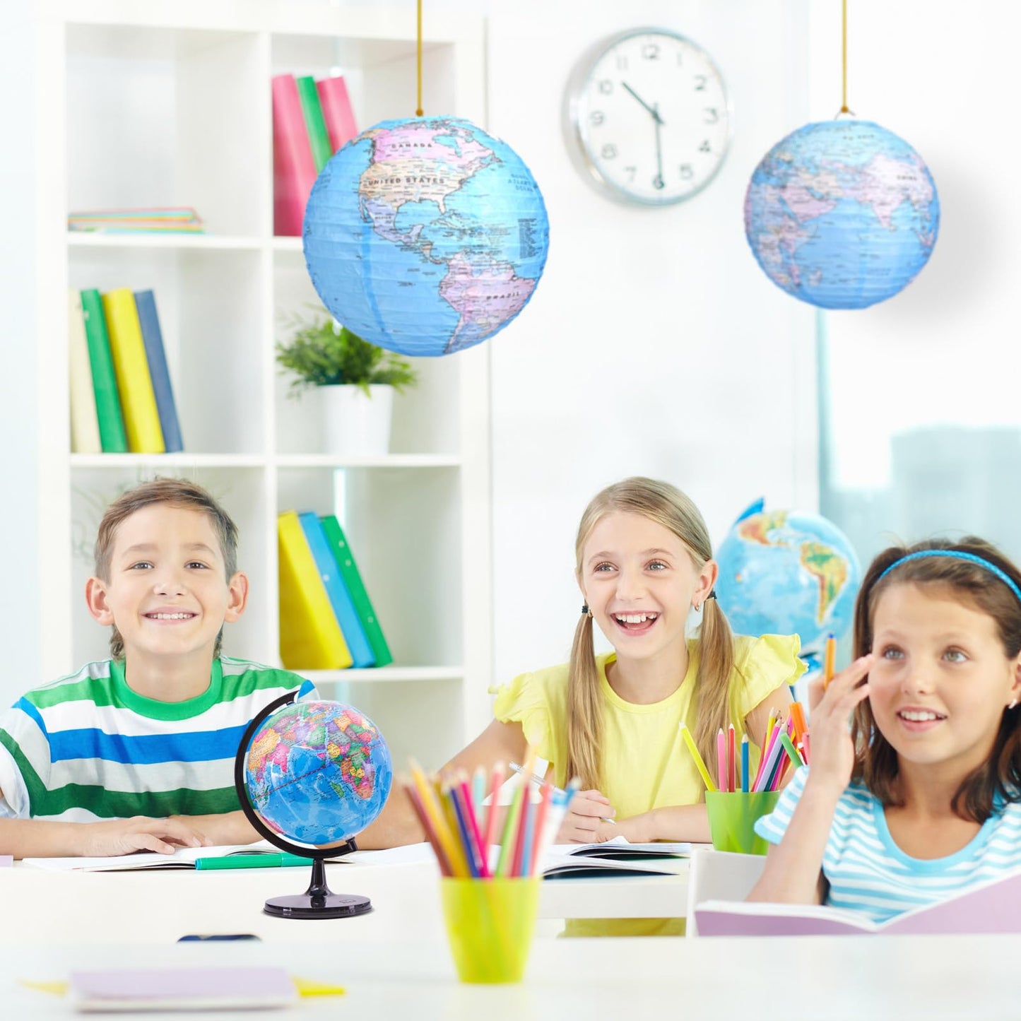 Globe Hanging Paper Lanterns, Around The World Earth Day Decorations, Travel Themed Paper Lanterns for Classroom Decorations Travel Party Decorations (12 inch, 6pcs)