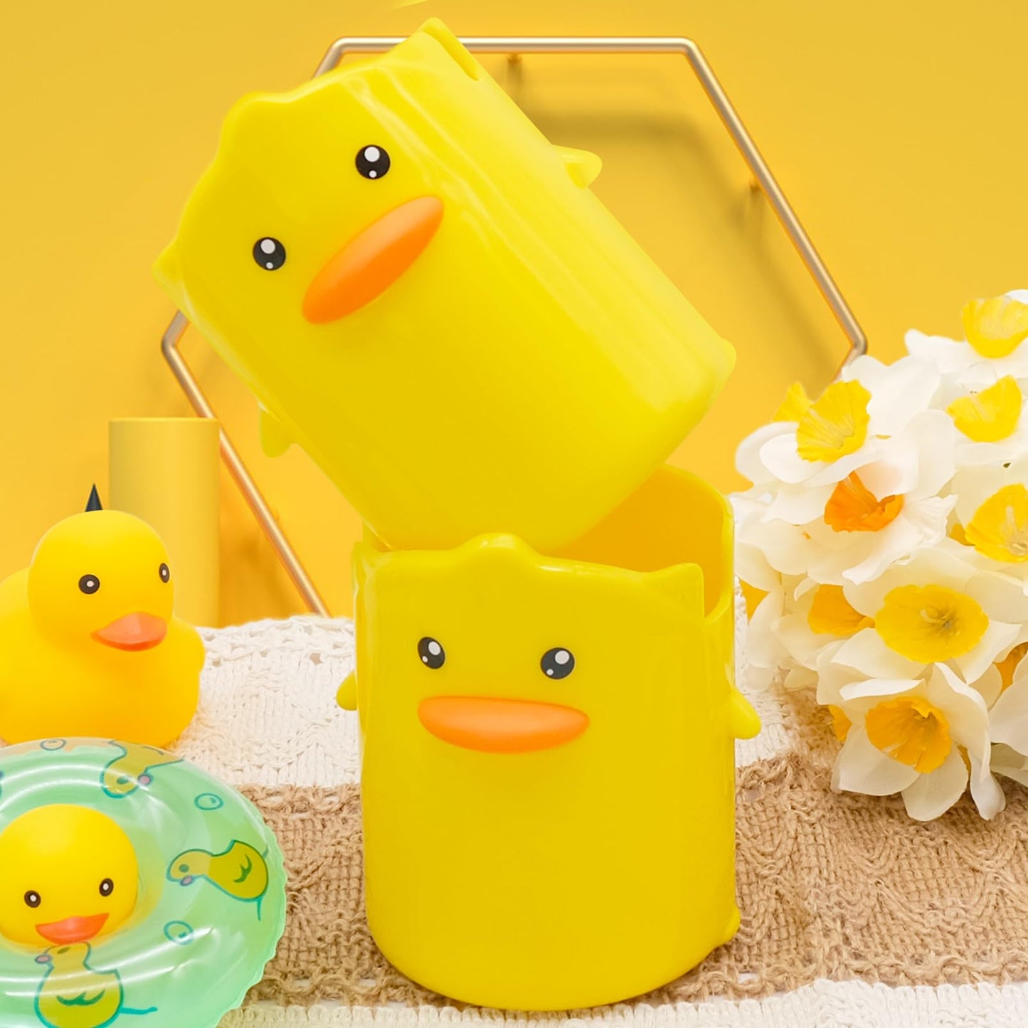 inheming 2 Pcs Pencil Holder for Kids, Cute Cartoon Little Yellow Duck Pen Holder, Multifunctional Phone Holder Makeup Brush Holder Stationery Storage Cup