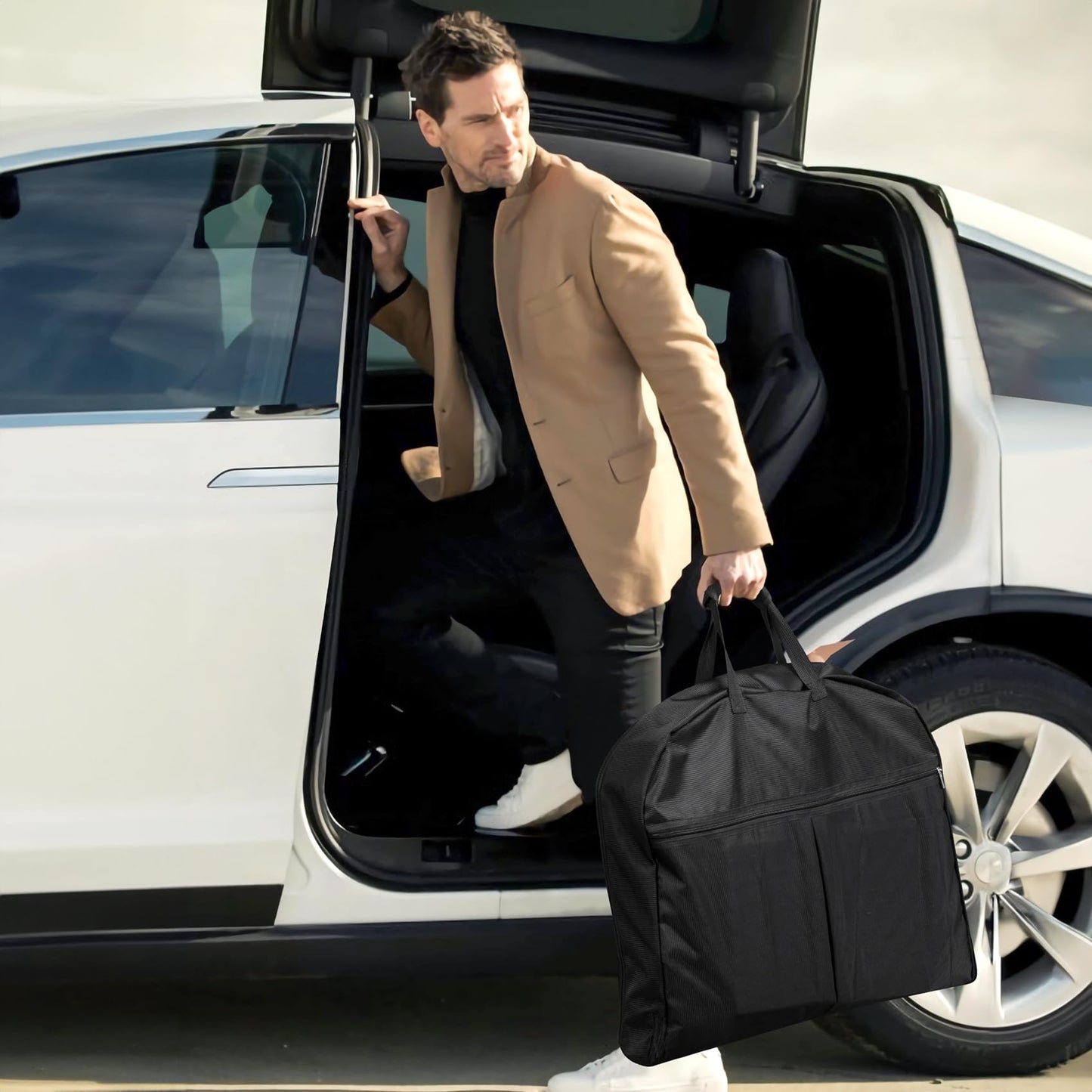 SLEEPING LAMB Heavy Duty Garment Bag for Travel, 43''Waterproof Suit Bag for Men Travel and Foldable Carry On Garment Bag for Hanging Clothes with Large Pocket in Business Trip, Black
