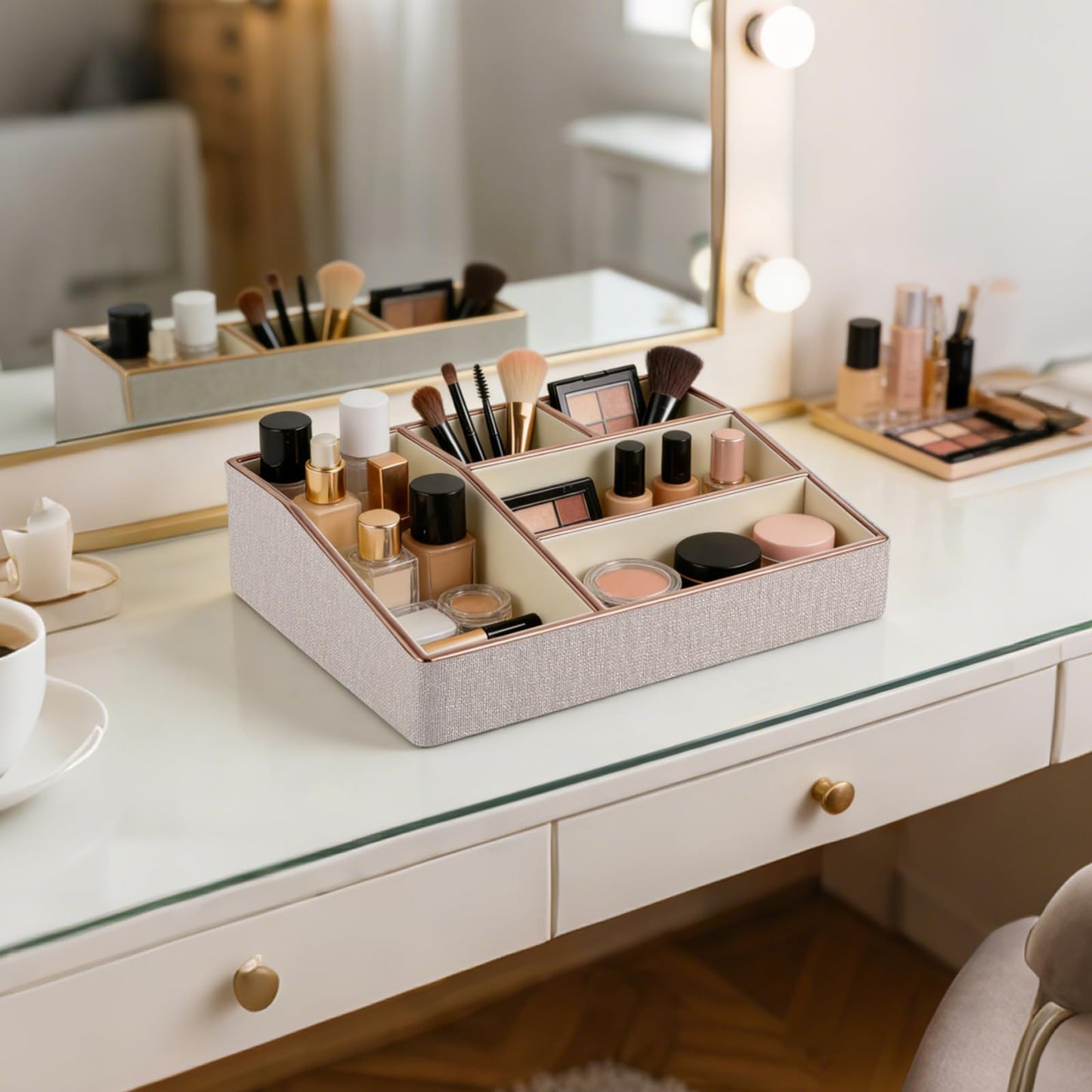 PU Leather Makeup Organizer Tray,Large Vanity Organizer,Cosmetic Storage Box for Lipstick Brushes Skincare Perfume,Cosmetic Display Case Rose Gold-trimmed for Dresser,Bathroom Countertop(Beige)