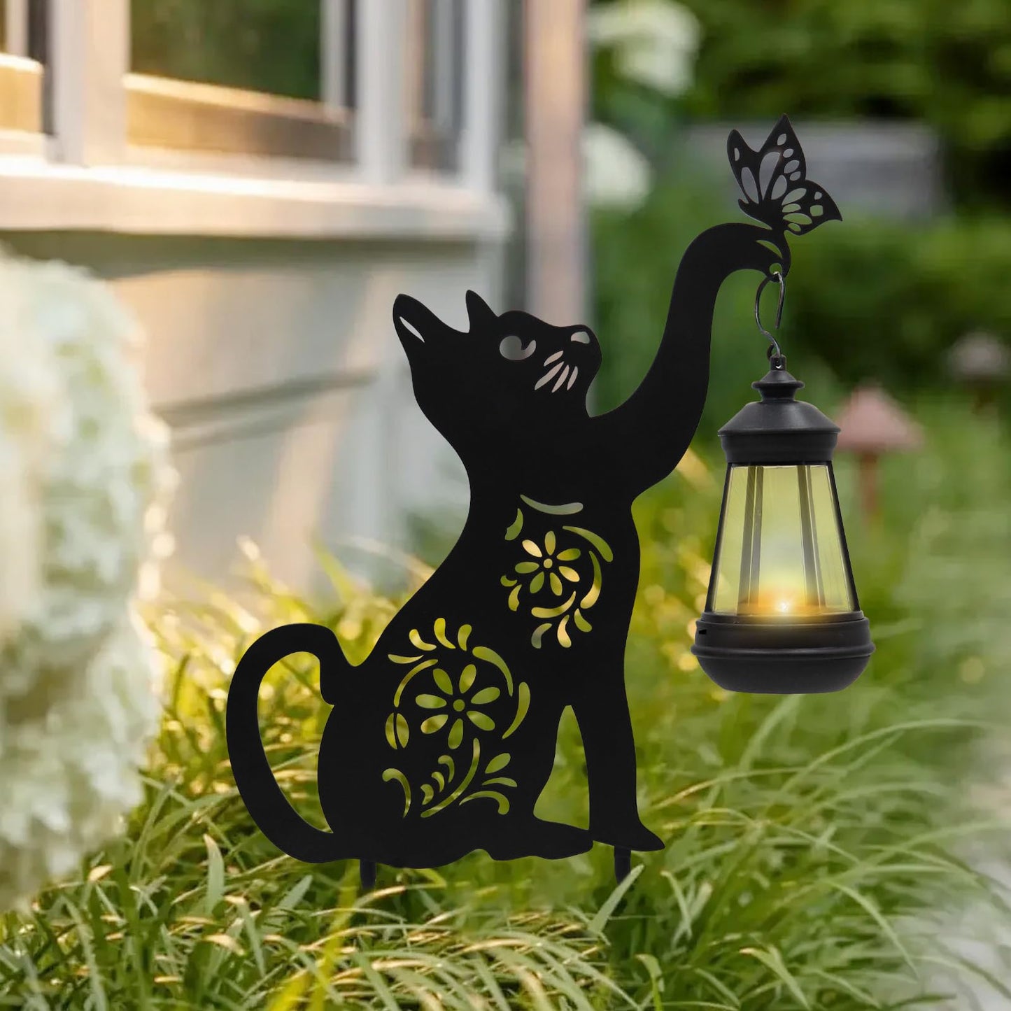 Black Cat Solar Light Outdoor Garden Decor - Metal Cat Holding Lantern Stake, Waterproof Solar-Powered Pathway Light for Yard Pathway Lawn Patio - Unique Gift for Halloween Christmas Garden Decor
