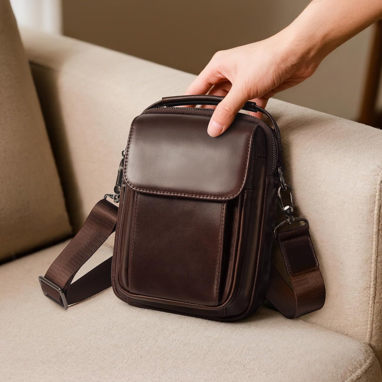 Augus Leather Small Messenger Bag For Men Crossbody Handbag Shoulder Sling Travel Bags for Men Purse Daypack Magnetic Buckle (Coffee)