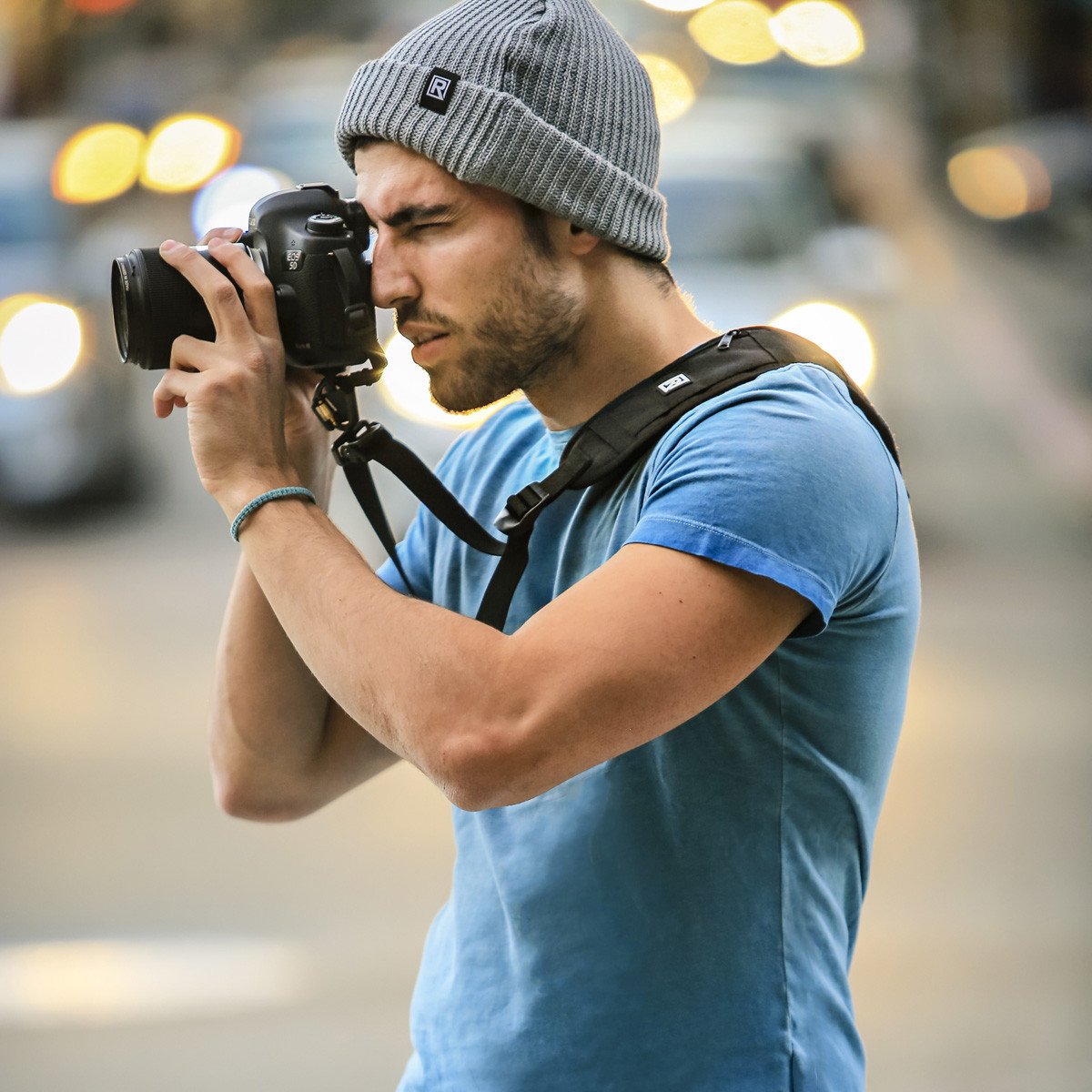 BLACKRAPID RS-4 Retro Classic, Original Camera Sling Design, Strap for DSLR, SLR and Mirrorless Cameras, for Right-Handed and Left-Handed Photographers, with On-The-Fly Sling Length Adjuster
