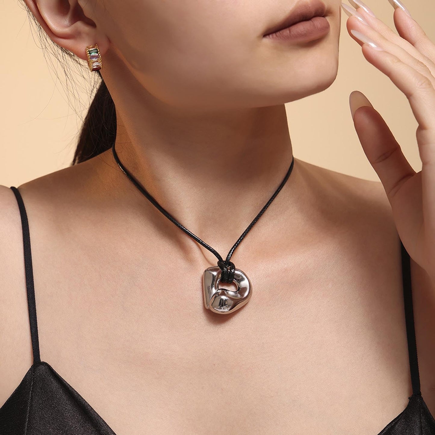 Frodete Gold Pendant Necklaces for Women Chunky Necklace Long Pendant Necklace Boho Cord Necklace Leather Jewelry Layered Statement Jewelry