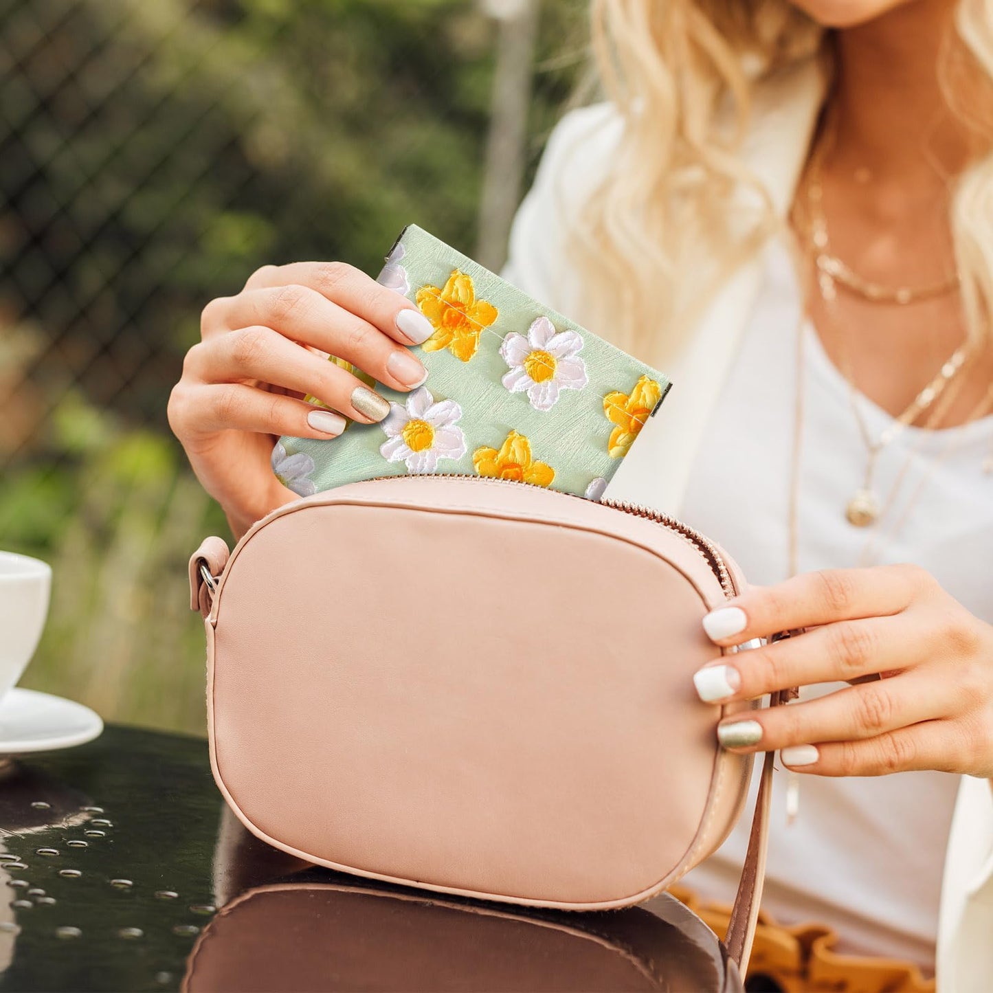 2Pcs PU Leather Small Squeeze Coin Purse Pouch Mini coin Bag Unique And Cute Wallet Cosmetic Bags Change Bag For Women Girls Men （Pink and Yellow Flowers L