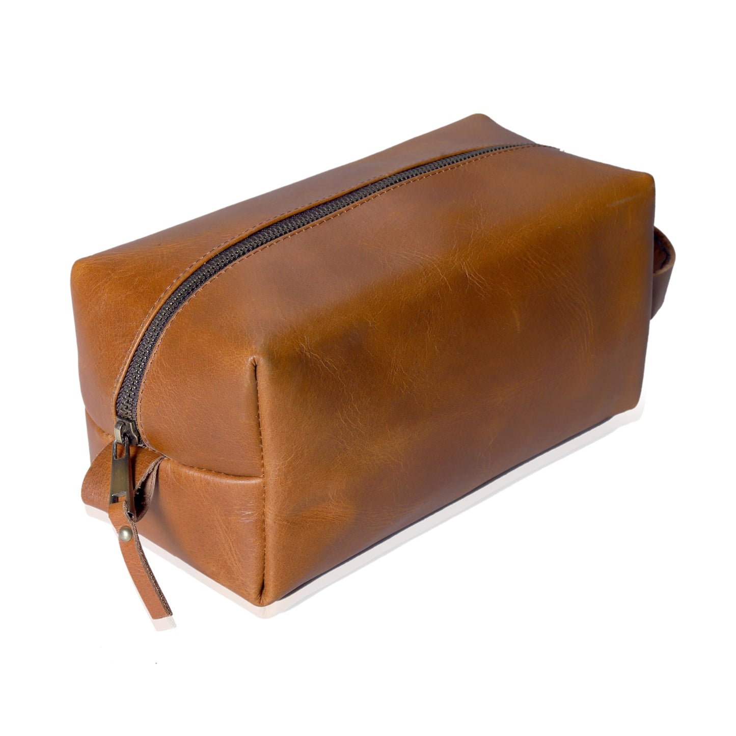 cuero Buffalo Leather Dopp Kit for Men and Women, Travel Toiletry Bag, Shaving and Cosmetic Organizer with Zipper Closure, Tan
