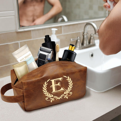 Engraved Letter Toiletry Bag Leather Waterproof Travel Kit, Personalized Gifts for Dad Husband Boyfriend - DarkBrown(E)
