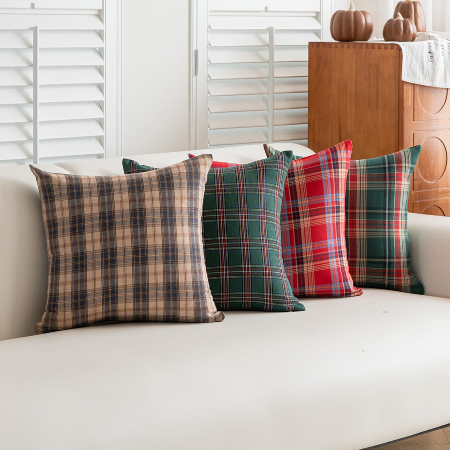 Huierxun Christmas Pillow Covers 18x18 Set of 2, Christmas Decorations Scottish Tartan Plaid Throw Pillow Cases Farmhouse Decorative Square Cushion Case for Sofa Couch Home Decor (Plaid F,18''x18'')