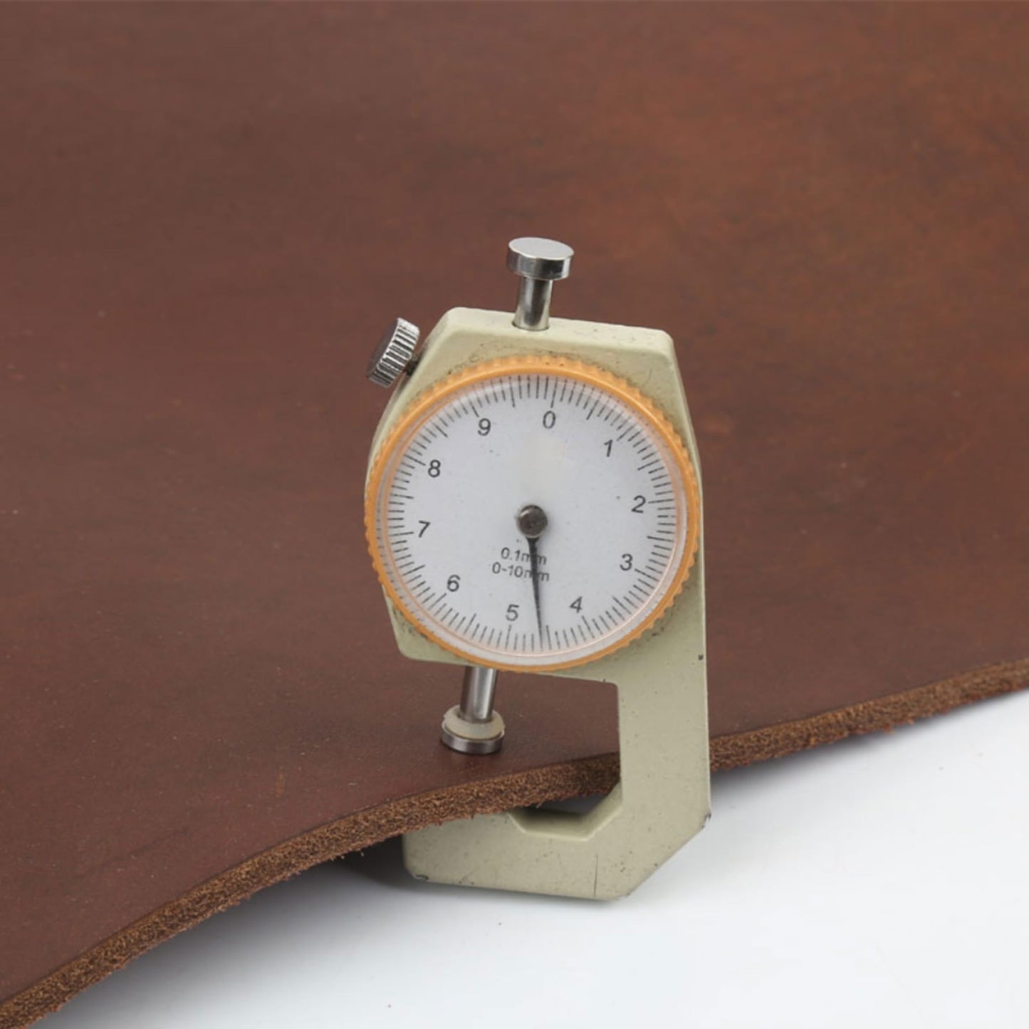 Full Grain Leather Sheet, 4-5mm Thick, Brown Leather, Vegetable Tanned Leather for Crafting, Tooling, Sheath Making (Brown 20-30 Square feet)
