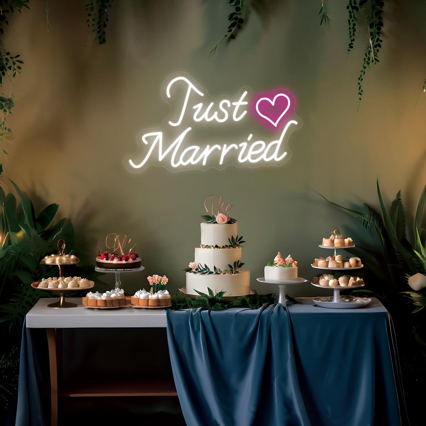 Just Married Neon Sign for Wedding Decor, Just Married Sign Wedding Ceremony Backdrop Decorations Gift for Reception, 16.5 x 9.4 inch