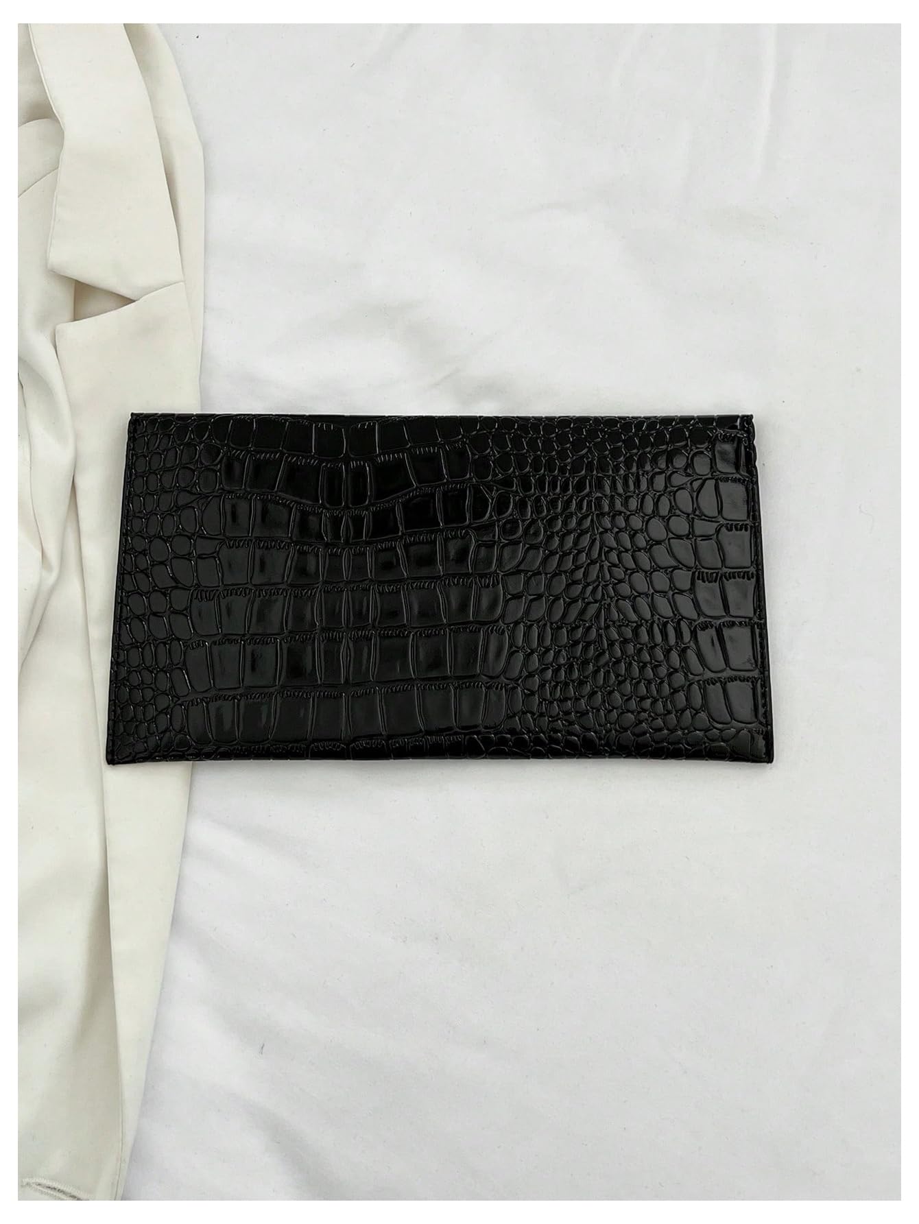 Verdusa Women's Clutch Evening Bags Trendy Envelope Handbags Metallic Purses Black a One Size