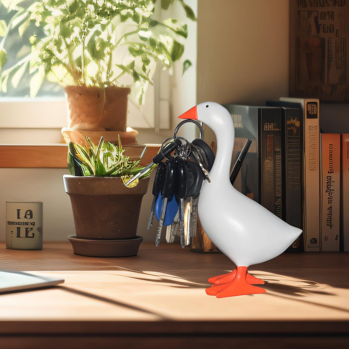 Gladyell Magnetic Goose Key Holder Cute Home Decor Statue,Office Table Desk Decor Resin Goose Duck Statue Sculpture,Tool Holder Home Decoration，Bedroom Decor Housewarming Gift